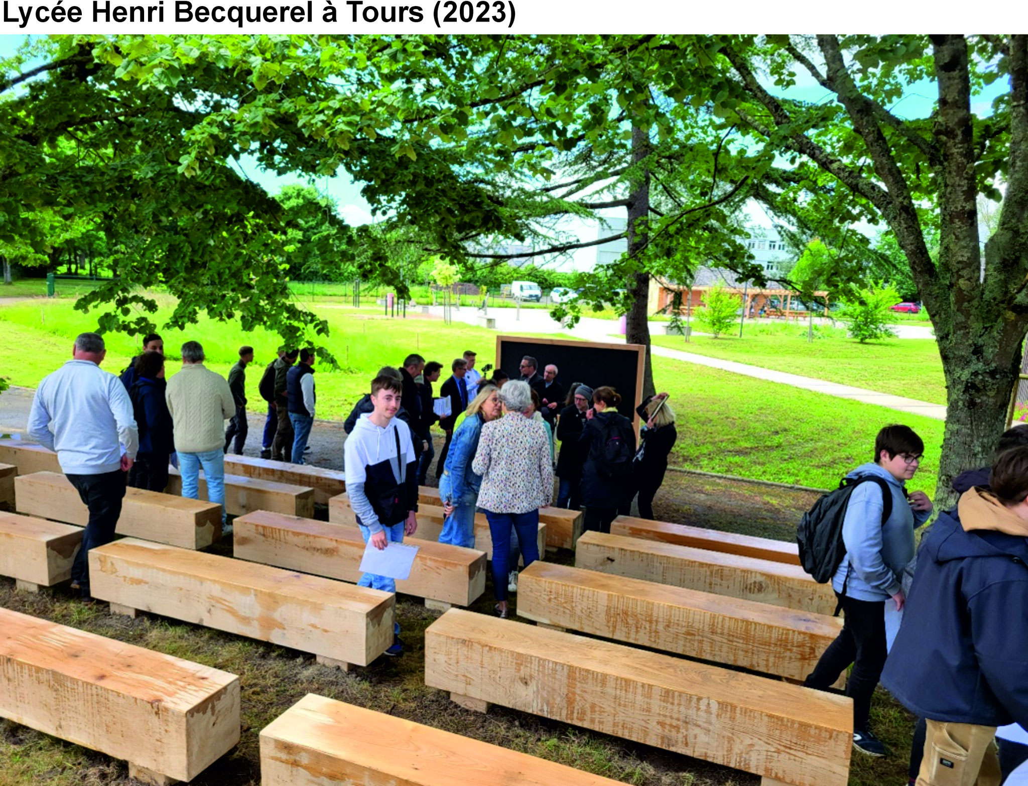 Luciole-paysage_Maitrise-Oeuvre_Mobilier-Classe-exterieure