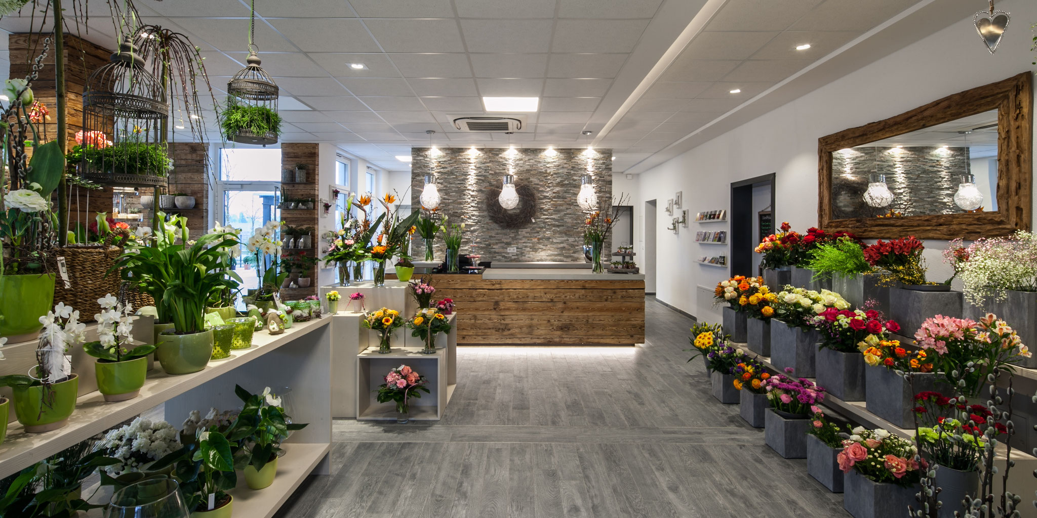 UNSER GESCHÄFT - blumen & RAUM