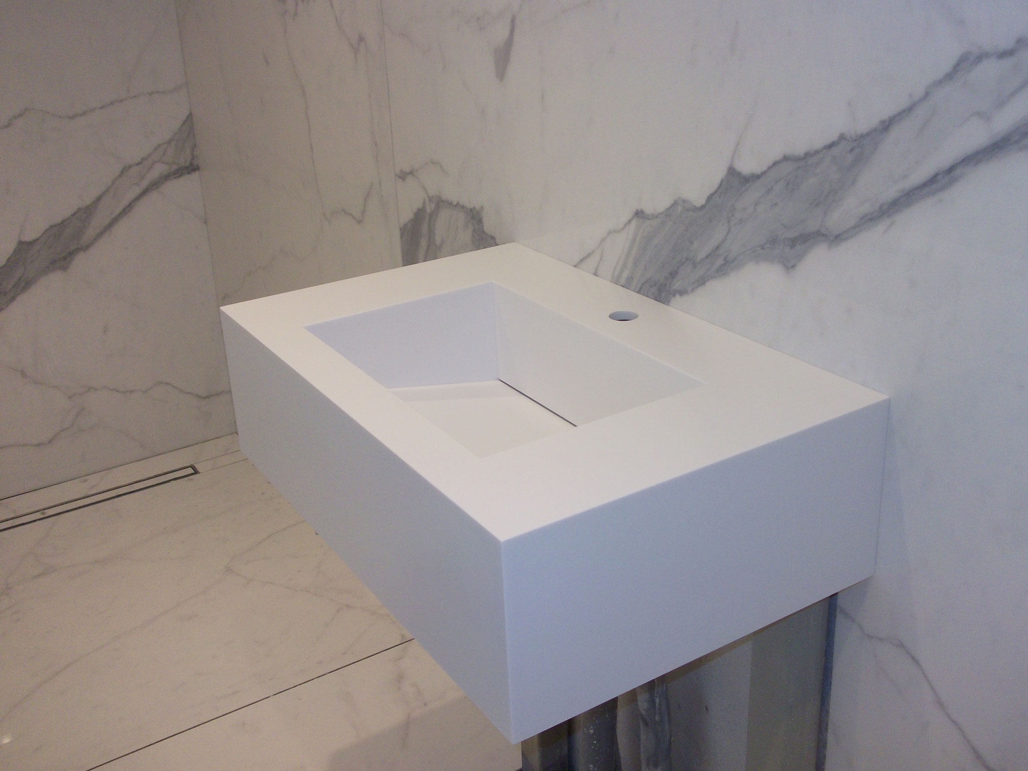 Waschtische - Frenzel Corian® Verarbeitung