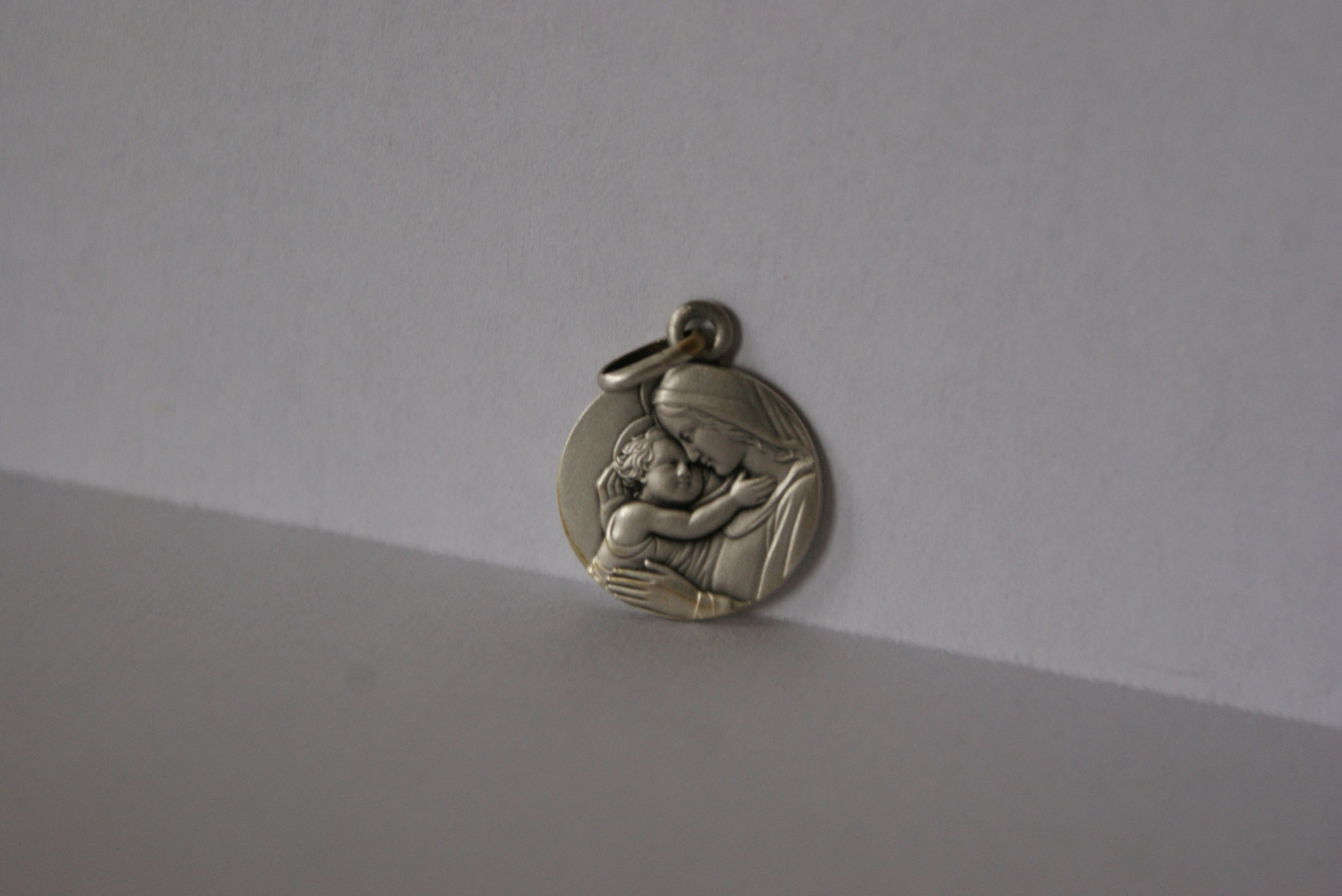 Médaille argent, Vierge à l'Enfant.