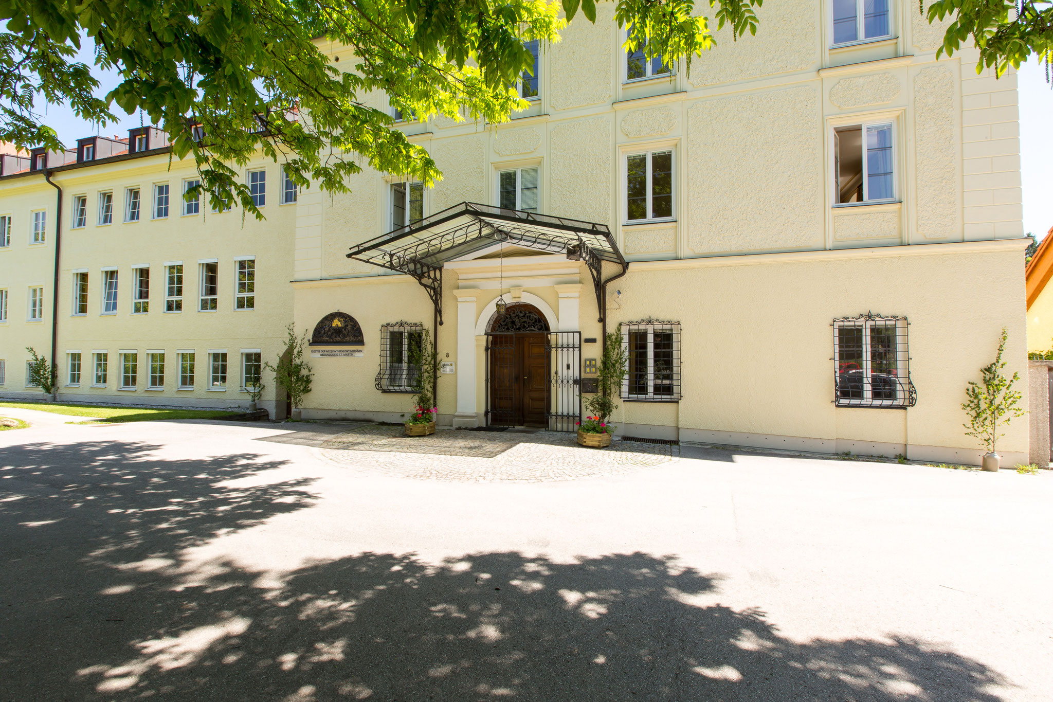 Eingangsbereich Bildungshaus St. Martin