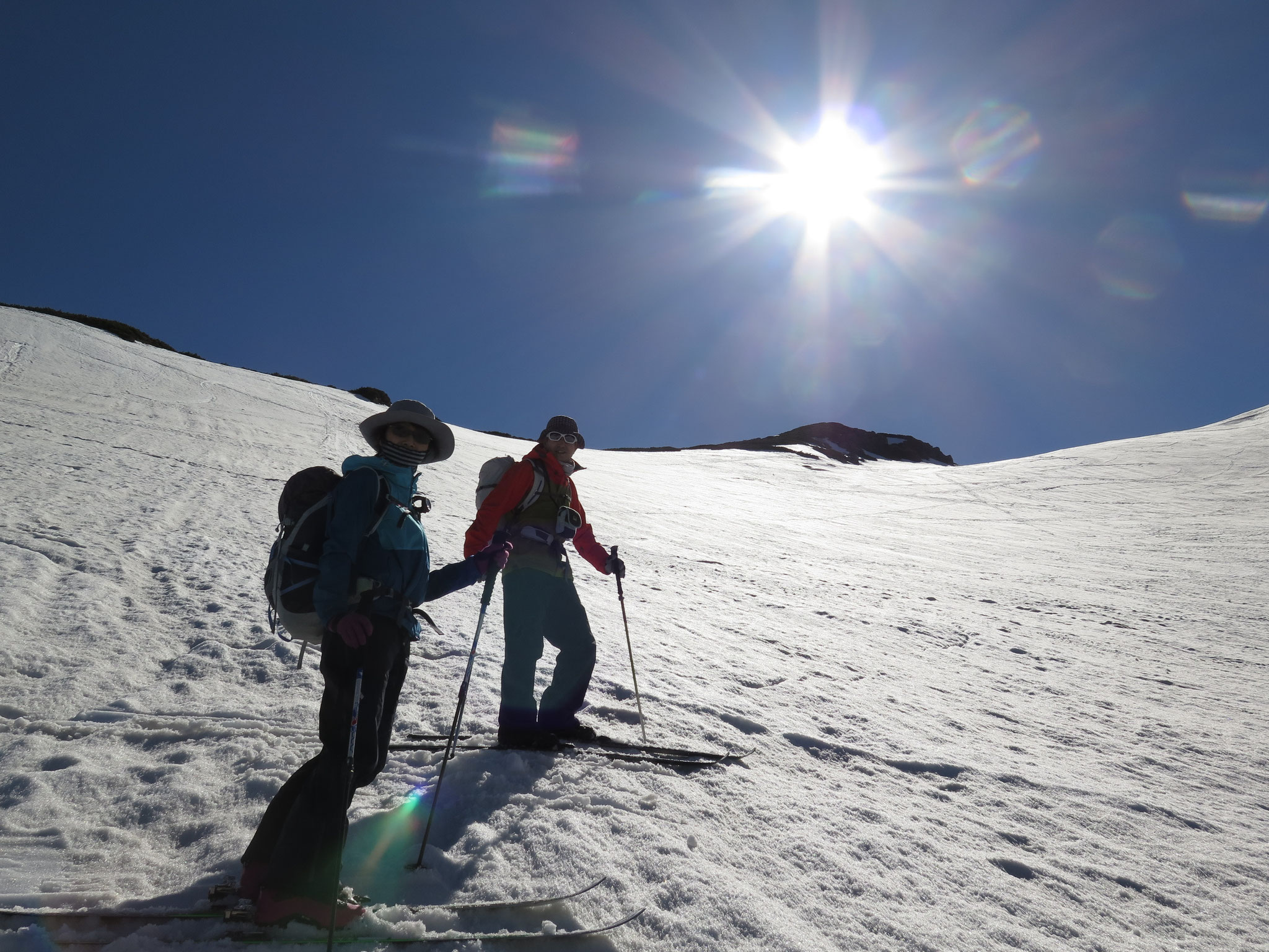 2025常設スキーツアー - エムフリー登山ガイド