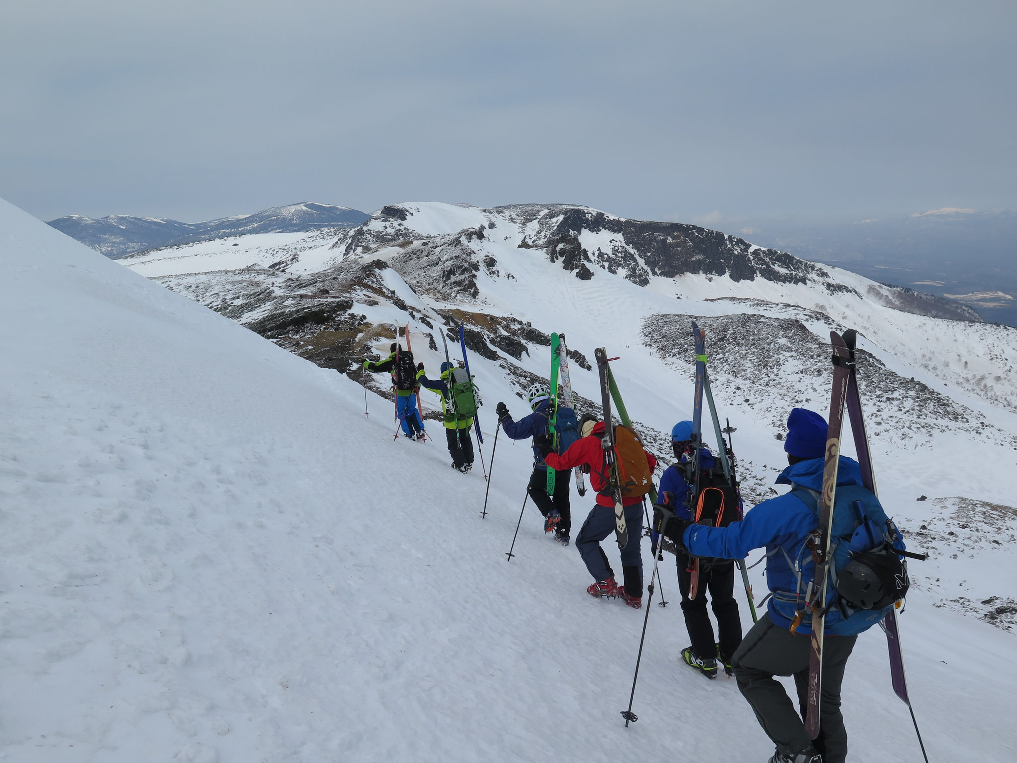 2025常設スキーツアー - エムフリー登山ガイド