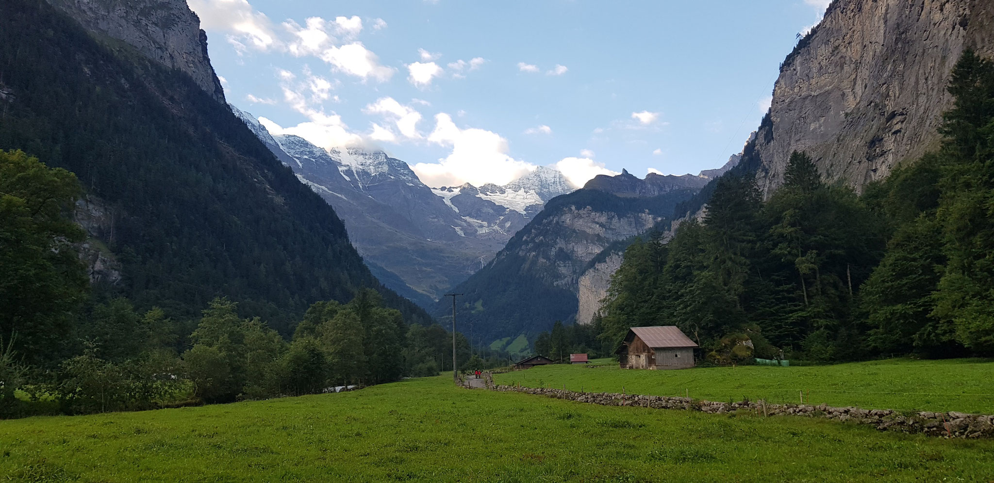 Lauterbrunnentalaufwärts. Breithorn.