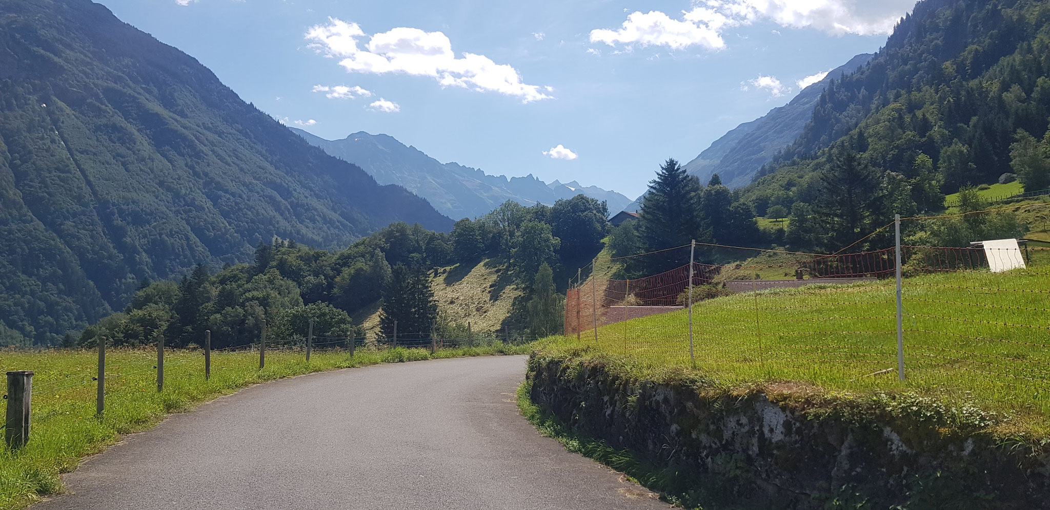 Ob Unterstock, Einbiegen ins Haslital.