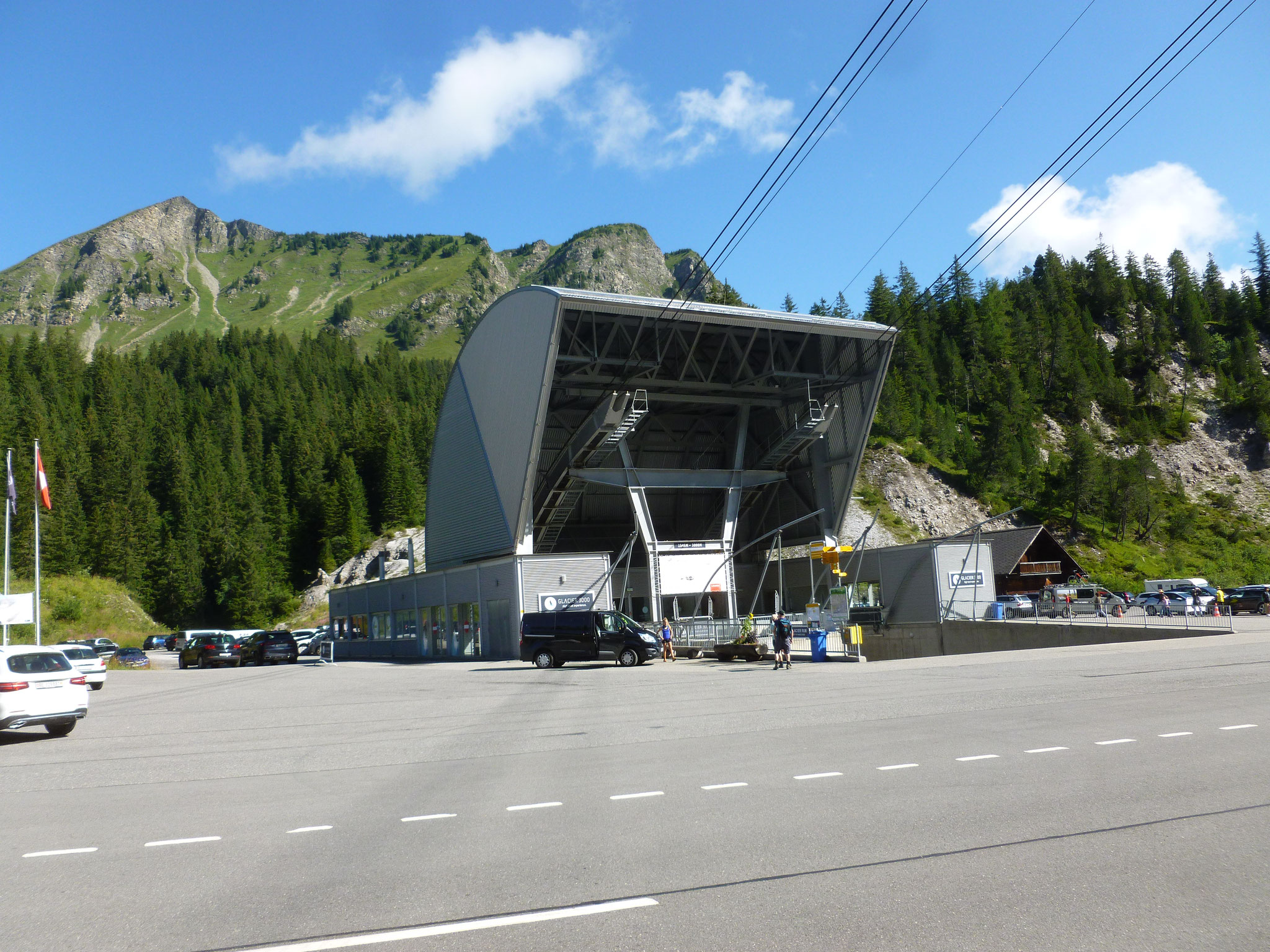 Col du Pillon, Talstation Glacier 3000.