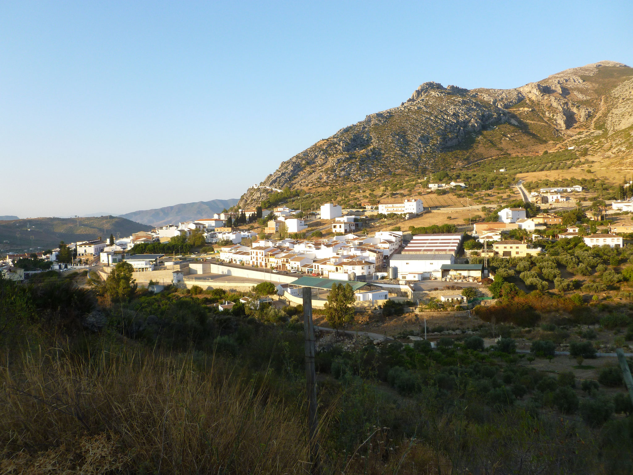 Blick zurück auf Valle de Abdalajís.