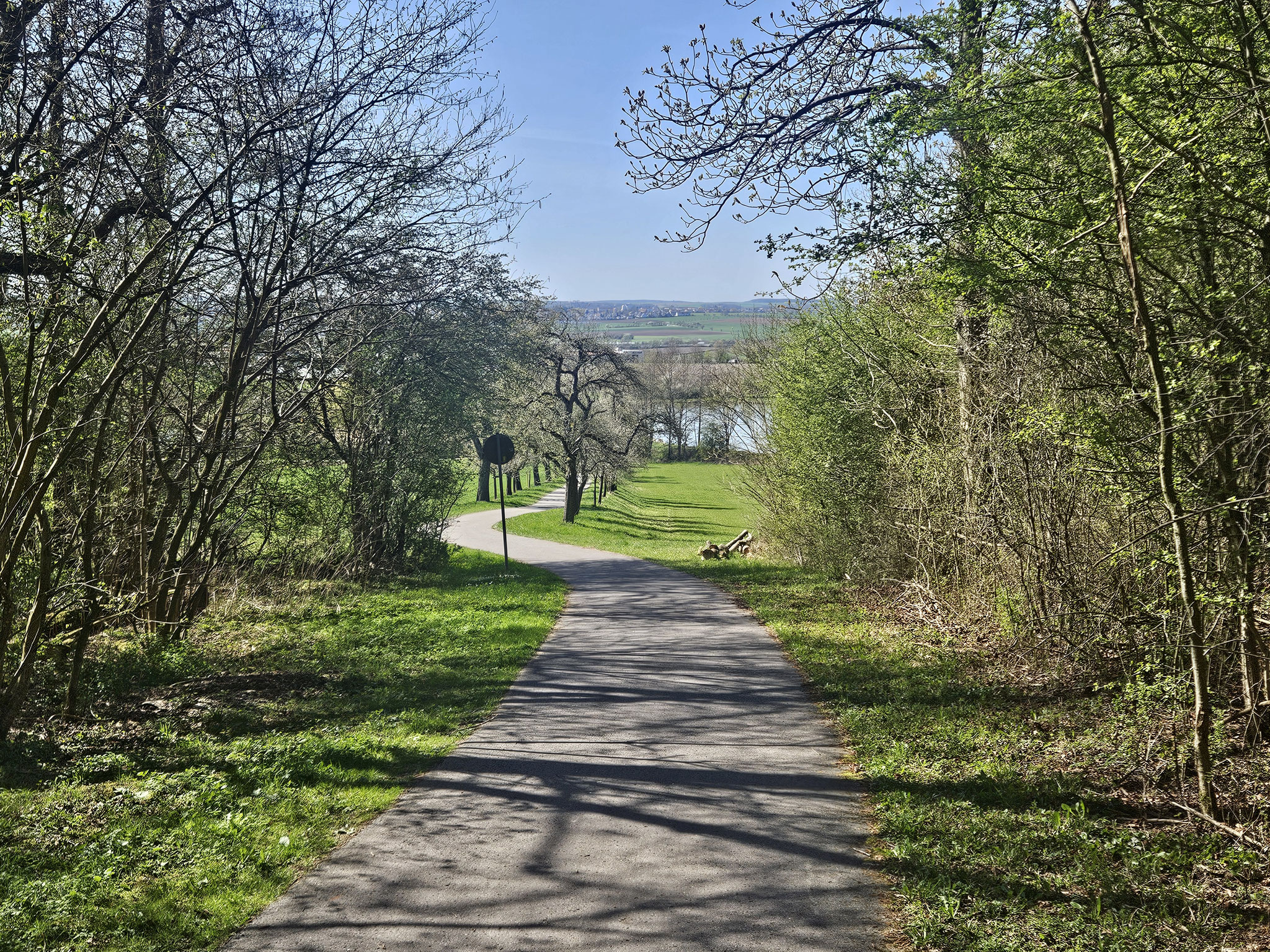 Abstieg nach Neusitz.