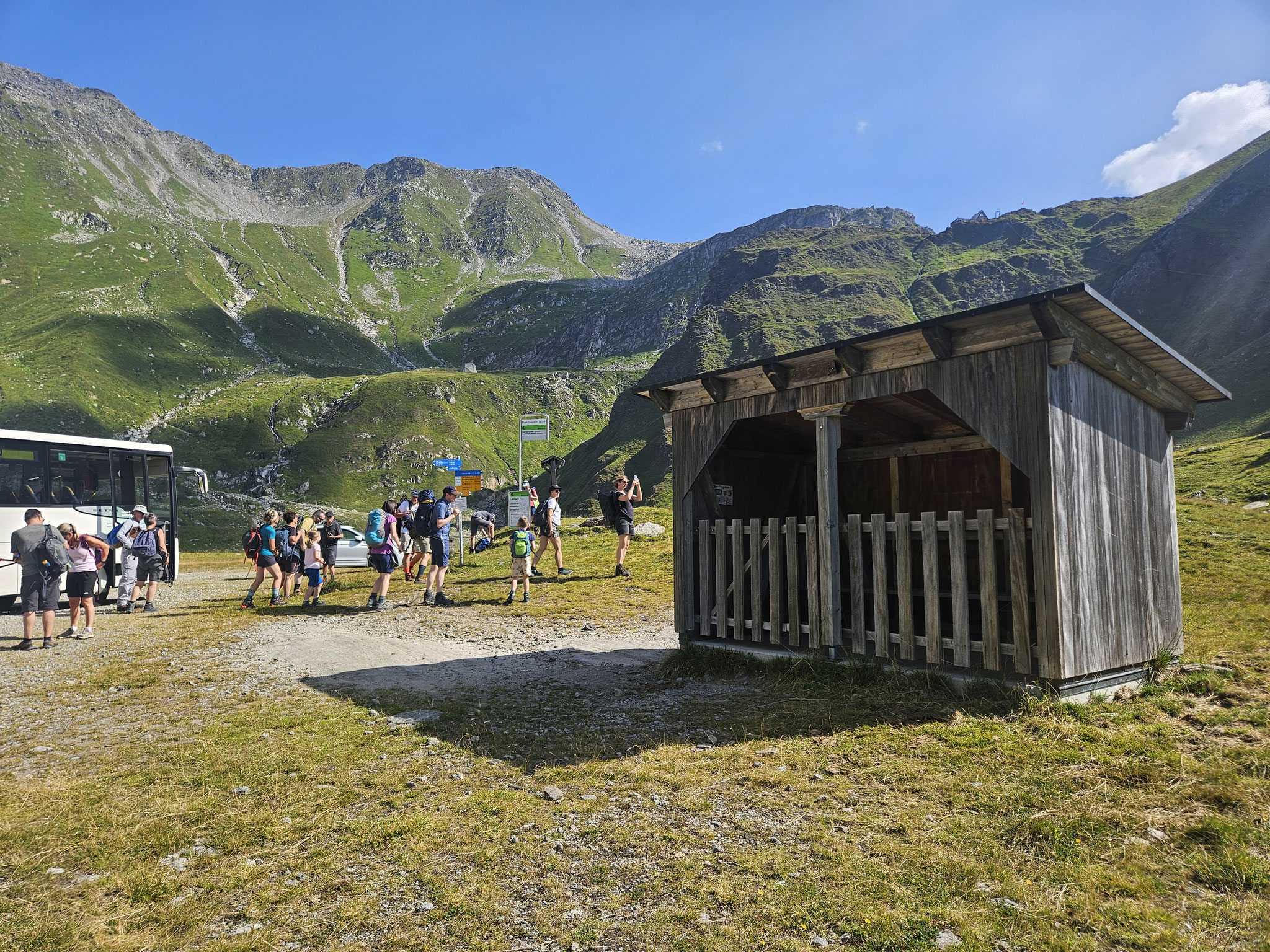 Pian Geirett. Sonntagmorgen, man ist nicht allein.