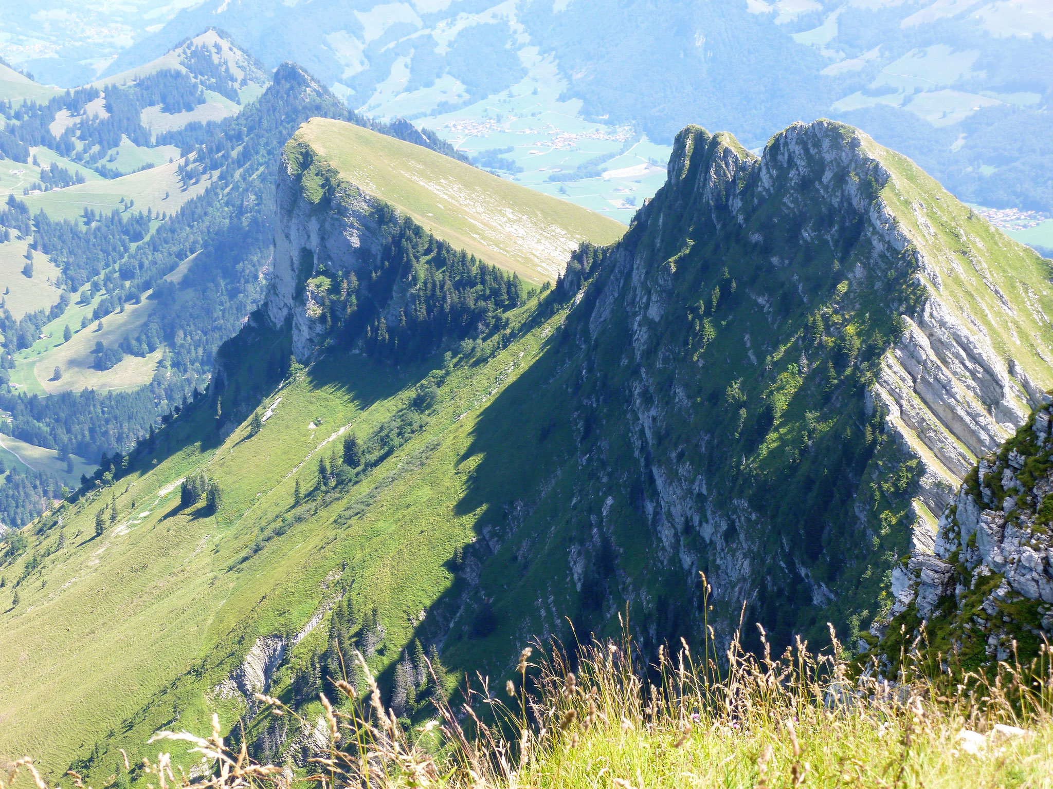 Dent de Lys, Zoom nach Norden: Grand Sex, Vanil Blanc.