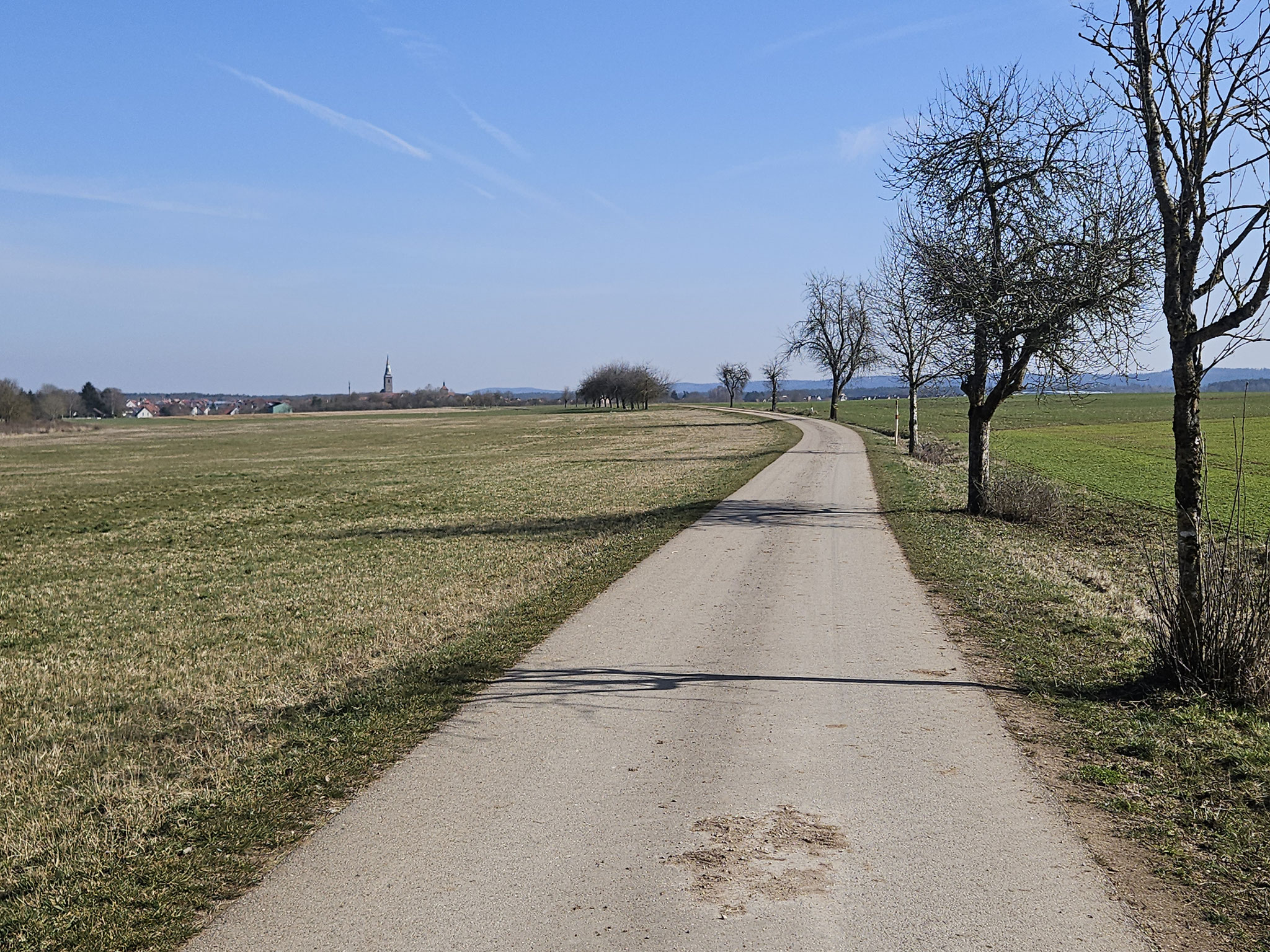 Wollframs-Eschenbach entgegen.