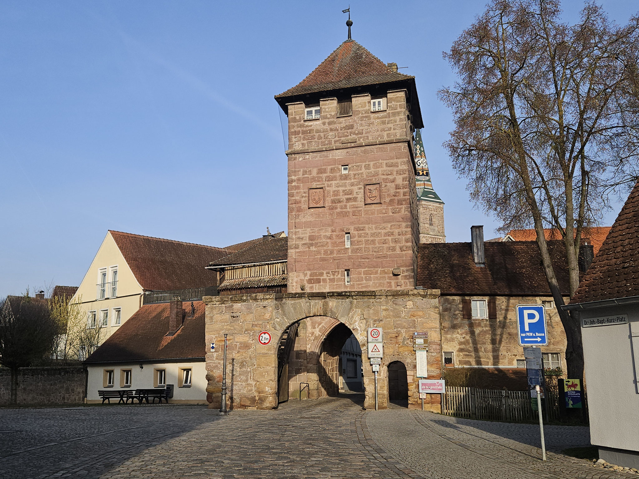 Wolframs-Eschenbach, Unteres Stadttor.