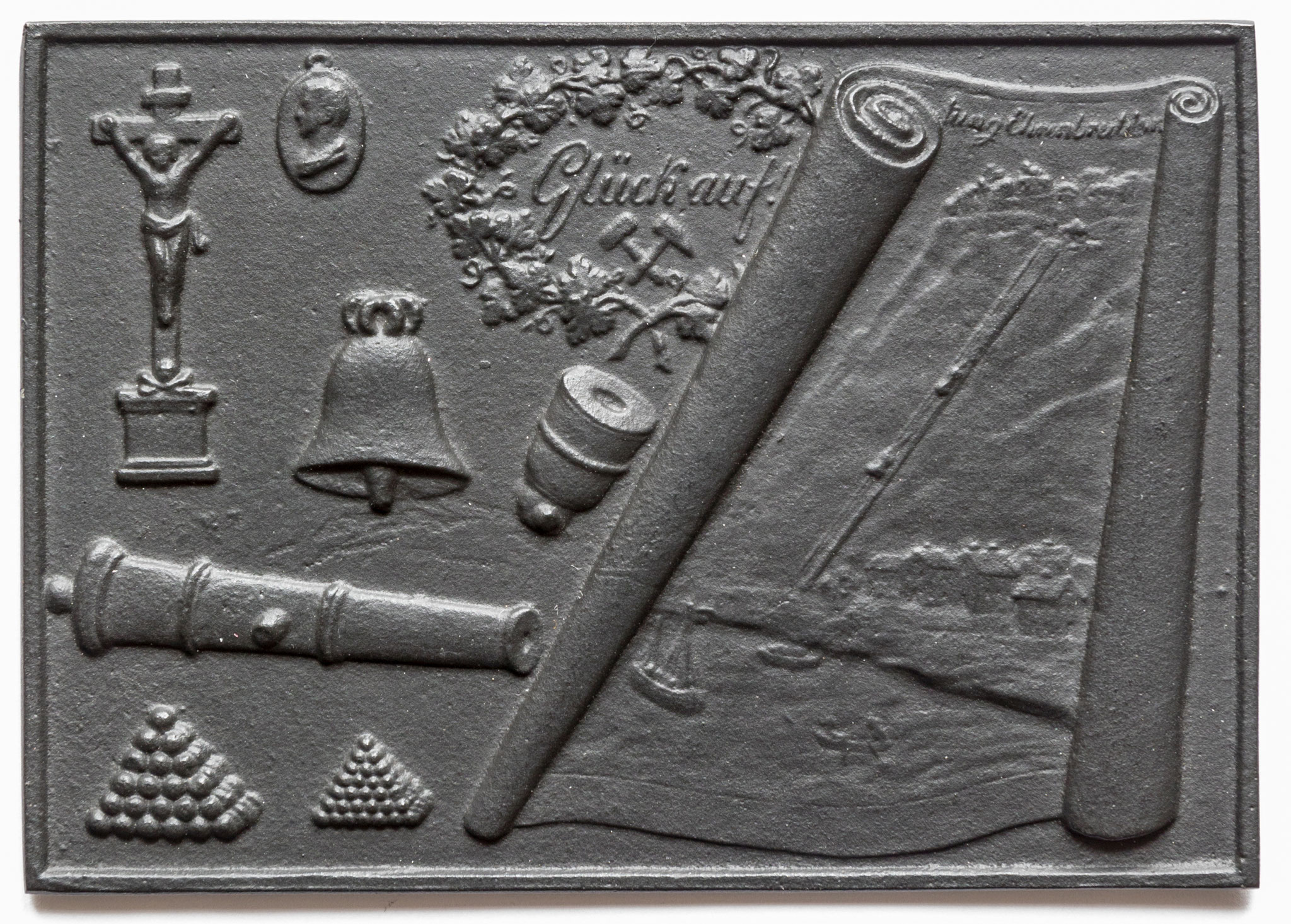 A New Year's plaque and the catalogue of products made by the Sayner Hütte, 1819.