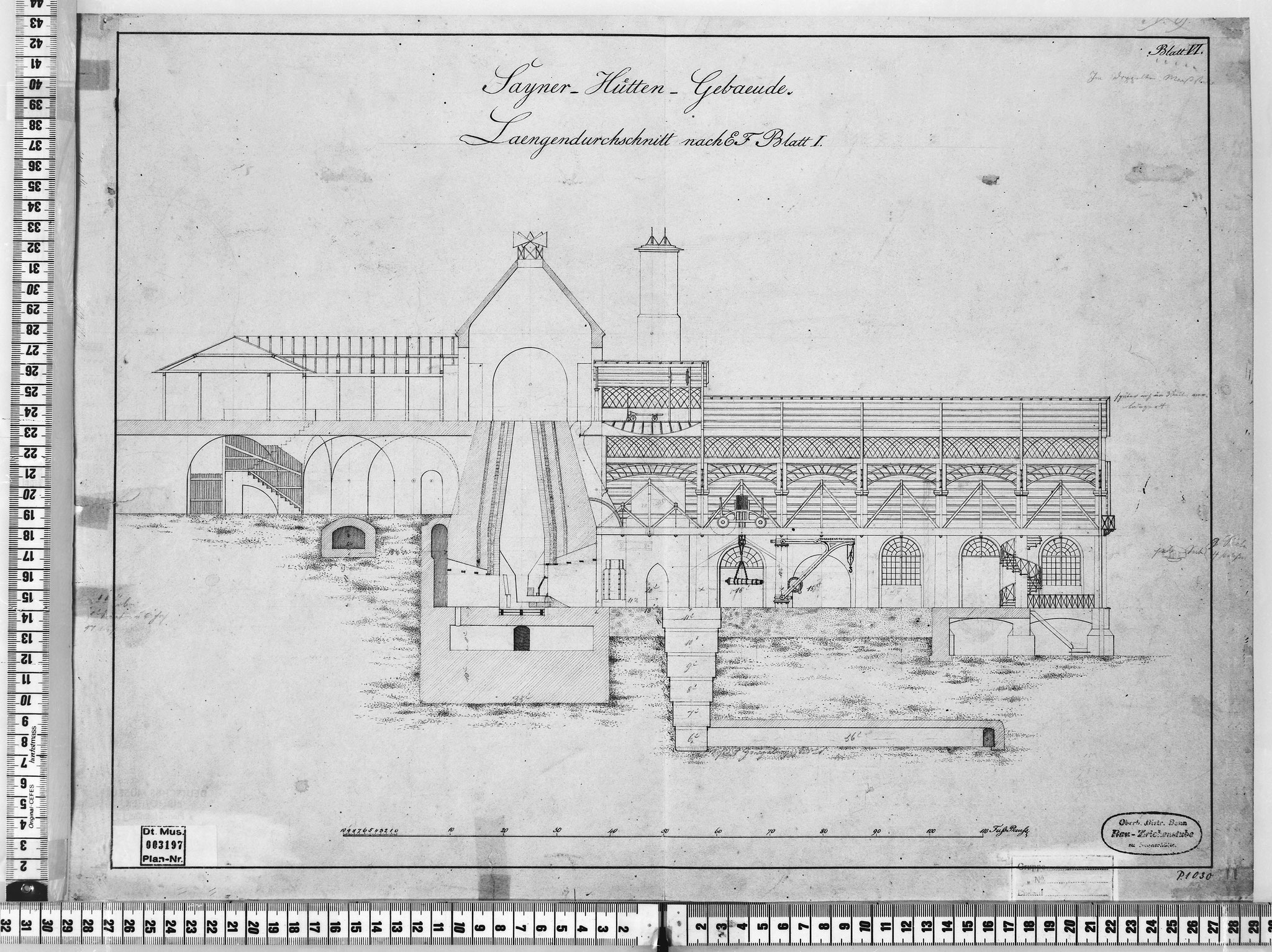 Längsschnitt der Gießhalle mit Hochofen, Möllerbrücke, Dammgrube und Kran, um 1832, von Carl Ludwig Althans gezeichnet.