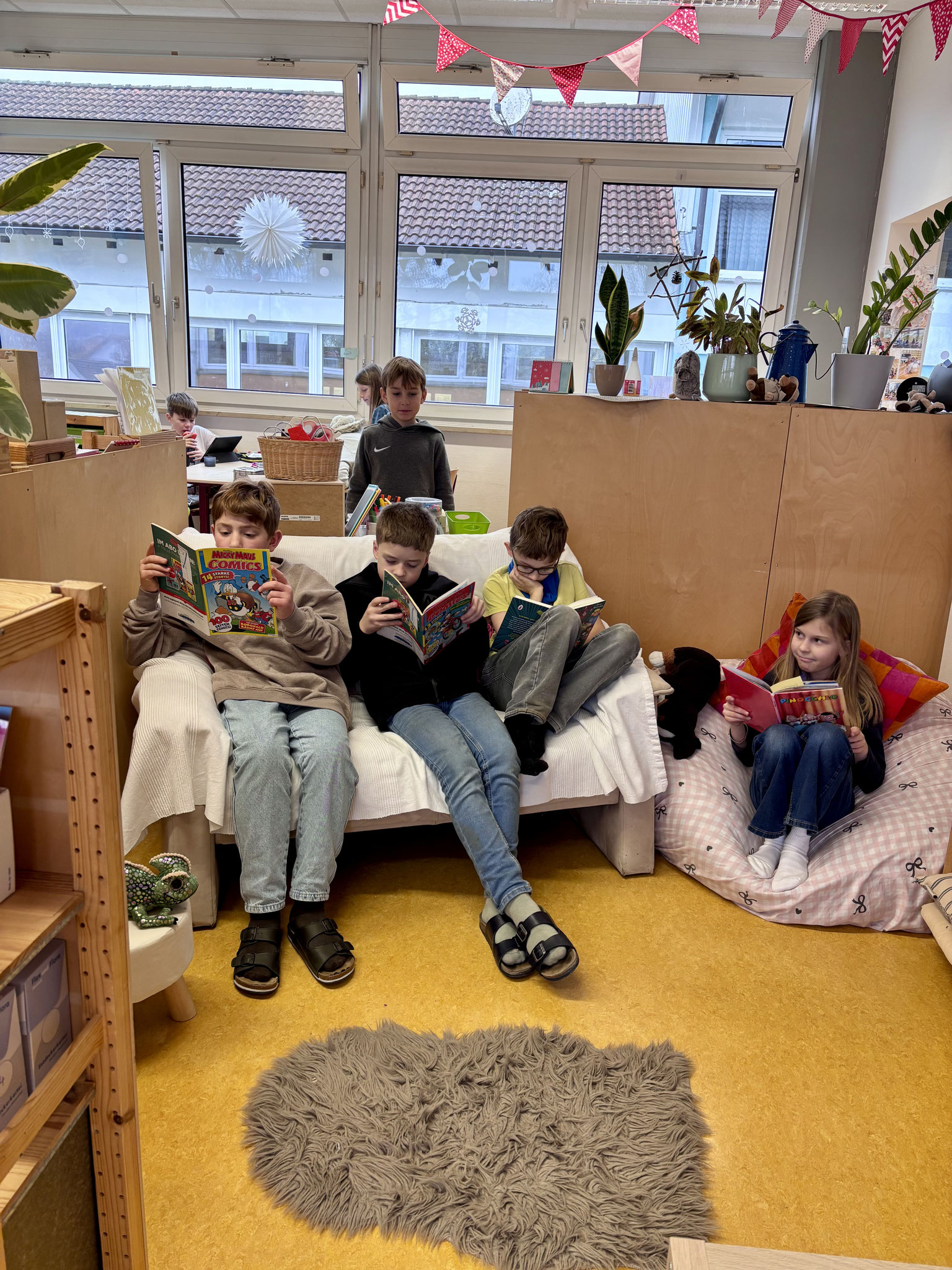 zwischendrin  auch mal lesen...