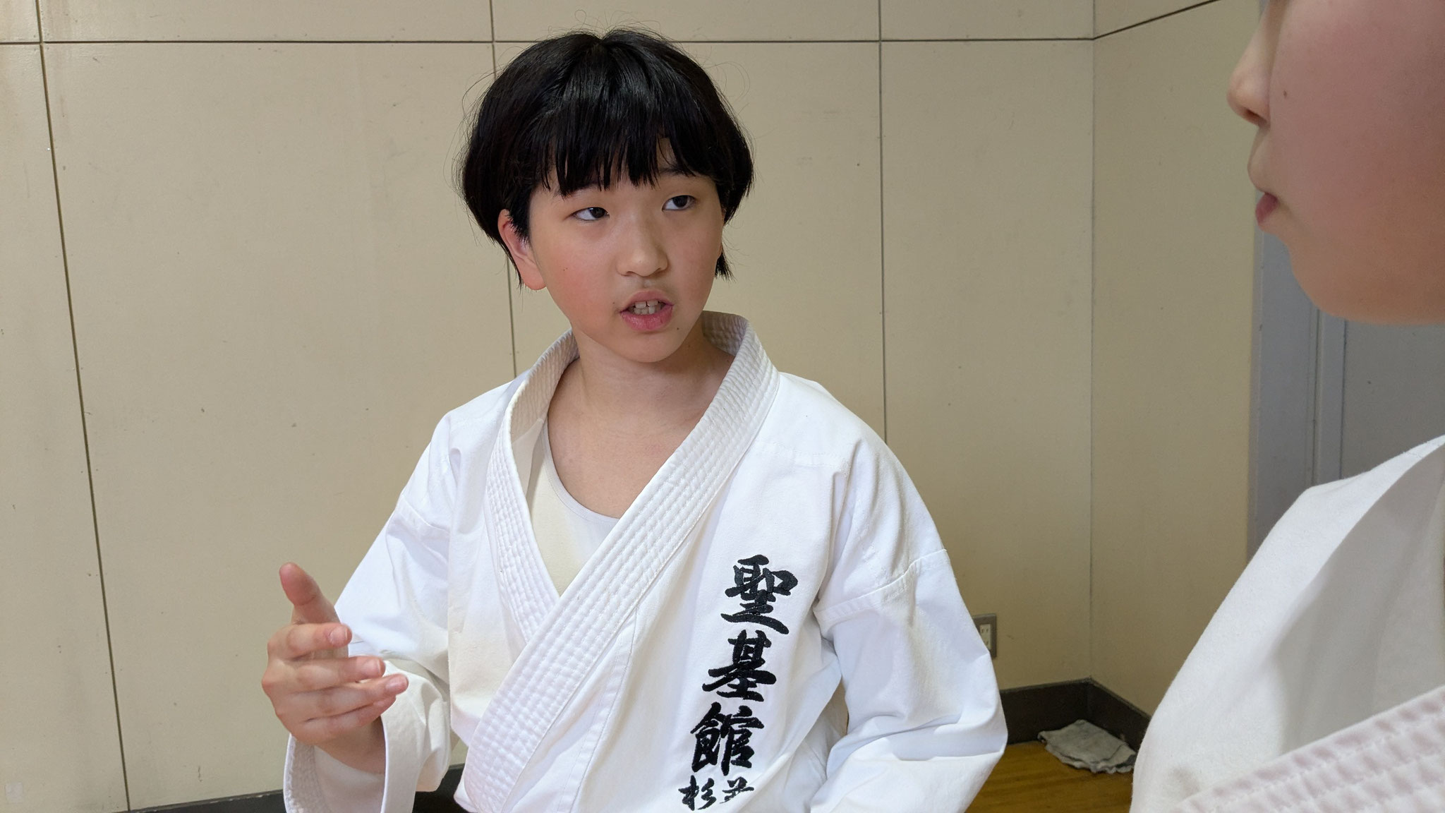 話し合い中？