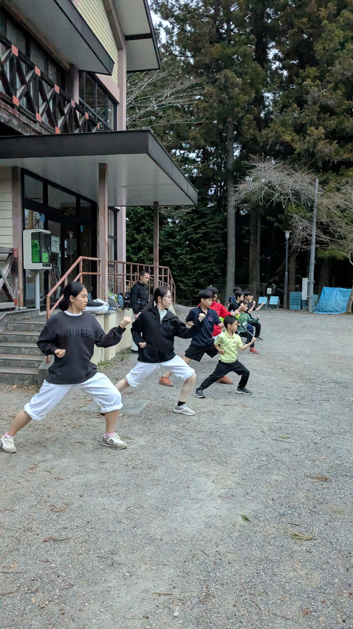 体育館閉館後も稽古