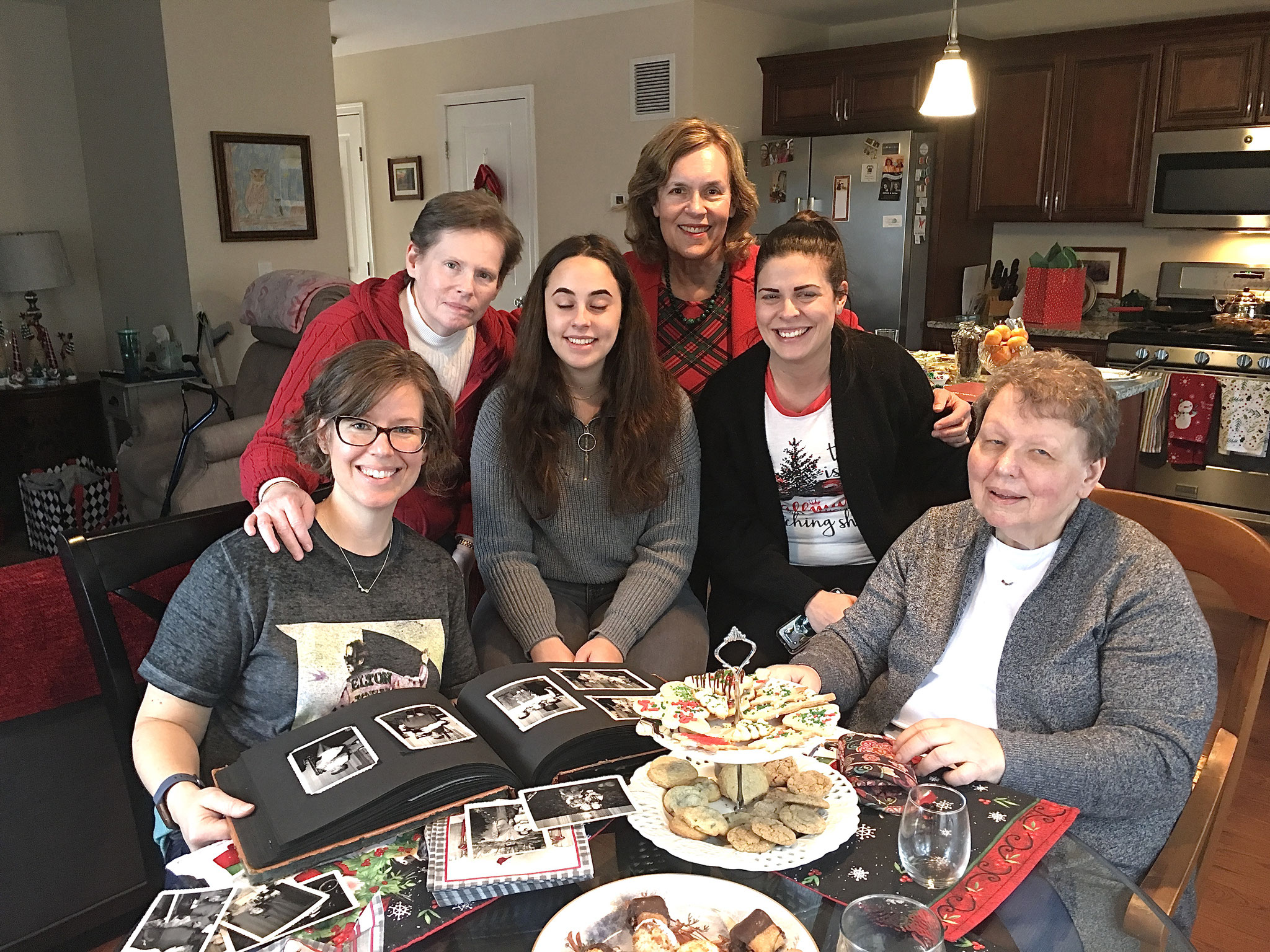 Xmas, 2019 RI Meg, Jane, Caitlin, Nicole, & Margaret