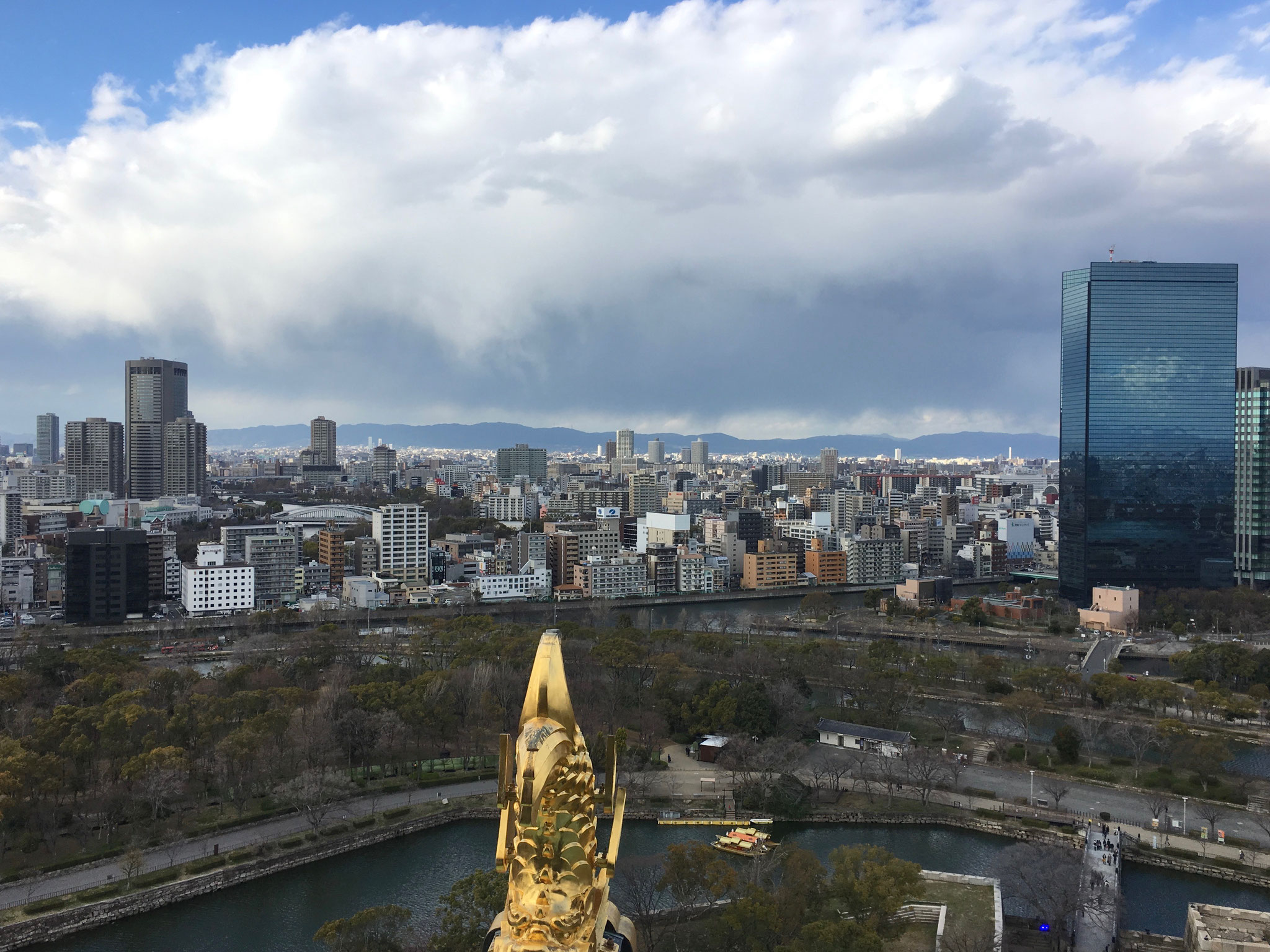 Views of Osaka from the top of Osaka Castle 