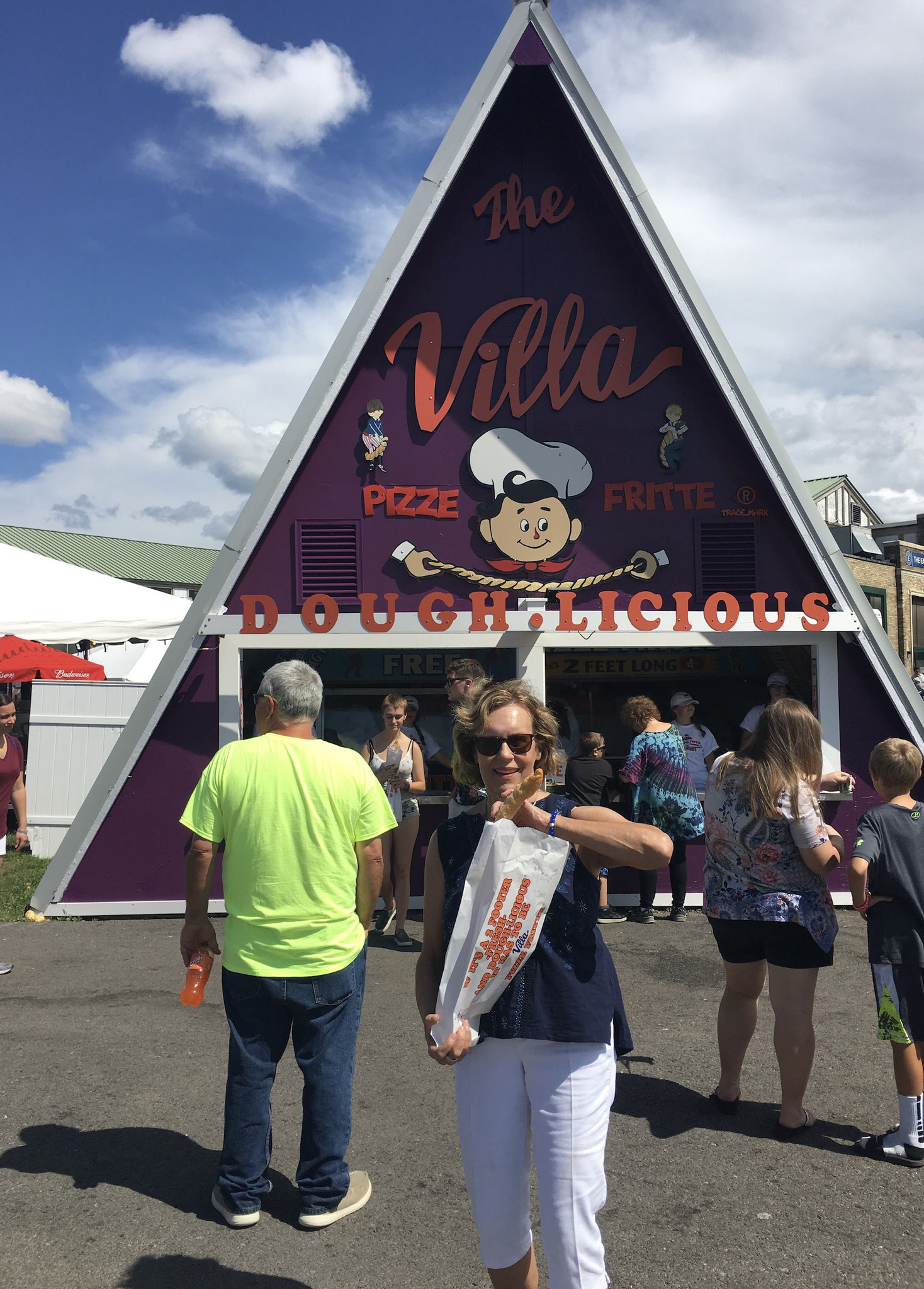 the best fried dough at the fair, Lorraine