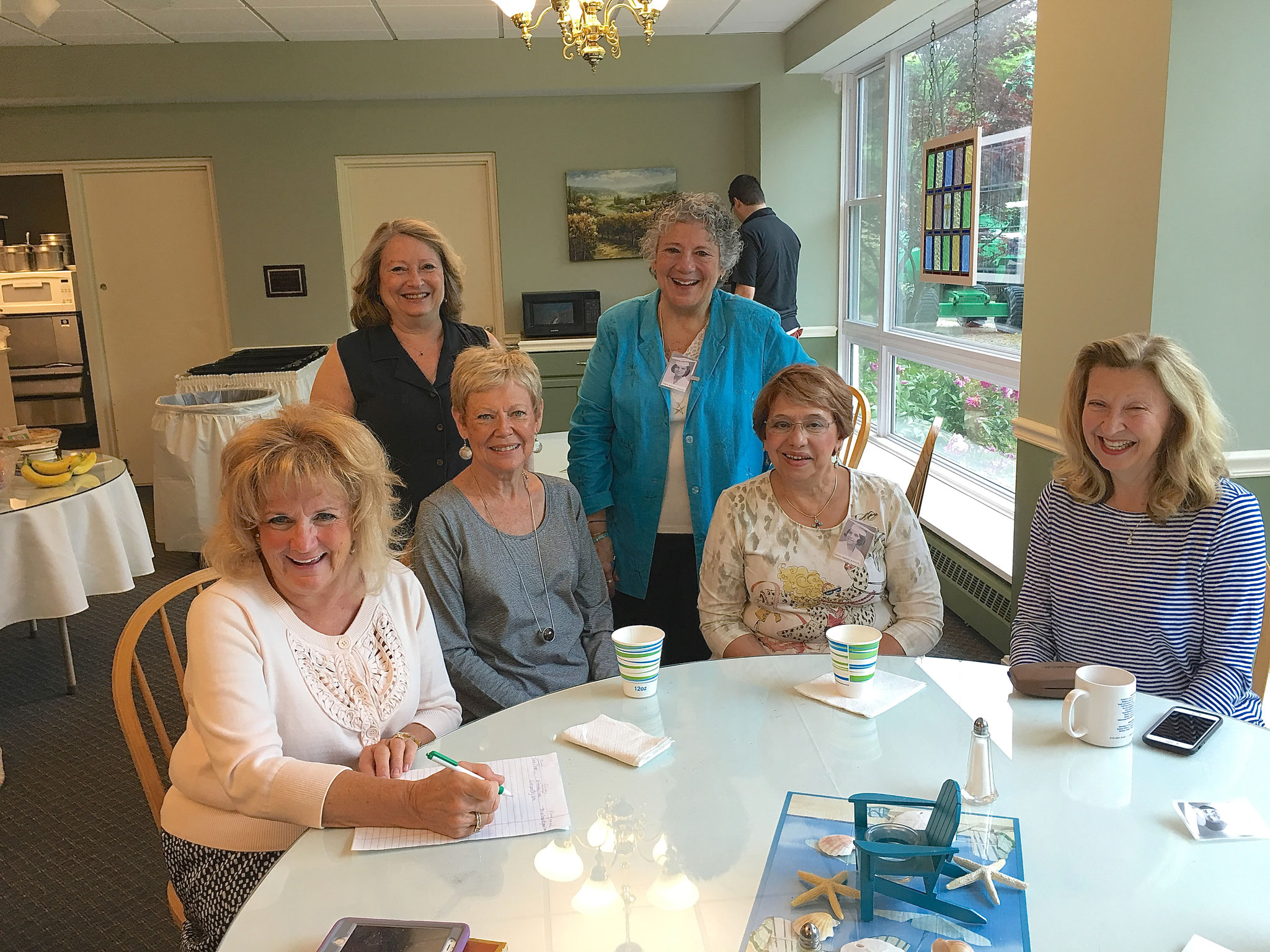 Susie Schall Z., Kathy, Janelle, Sue, Maria, Pat 