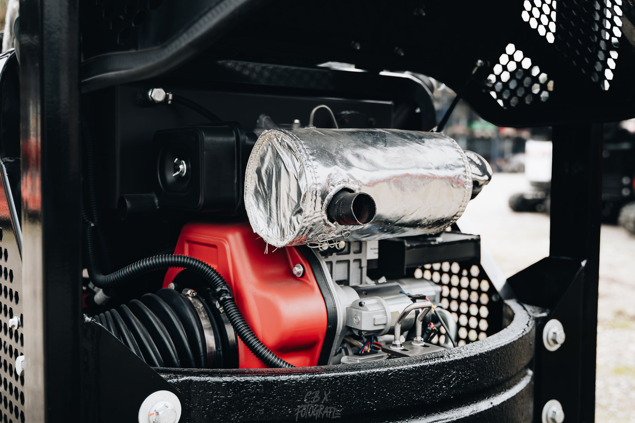 F10 Koop Motor