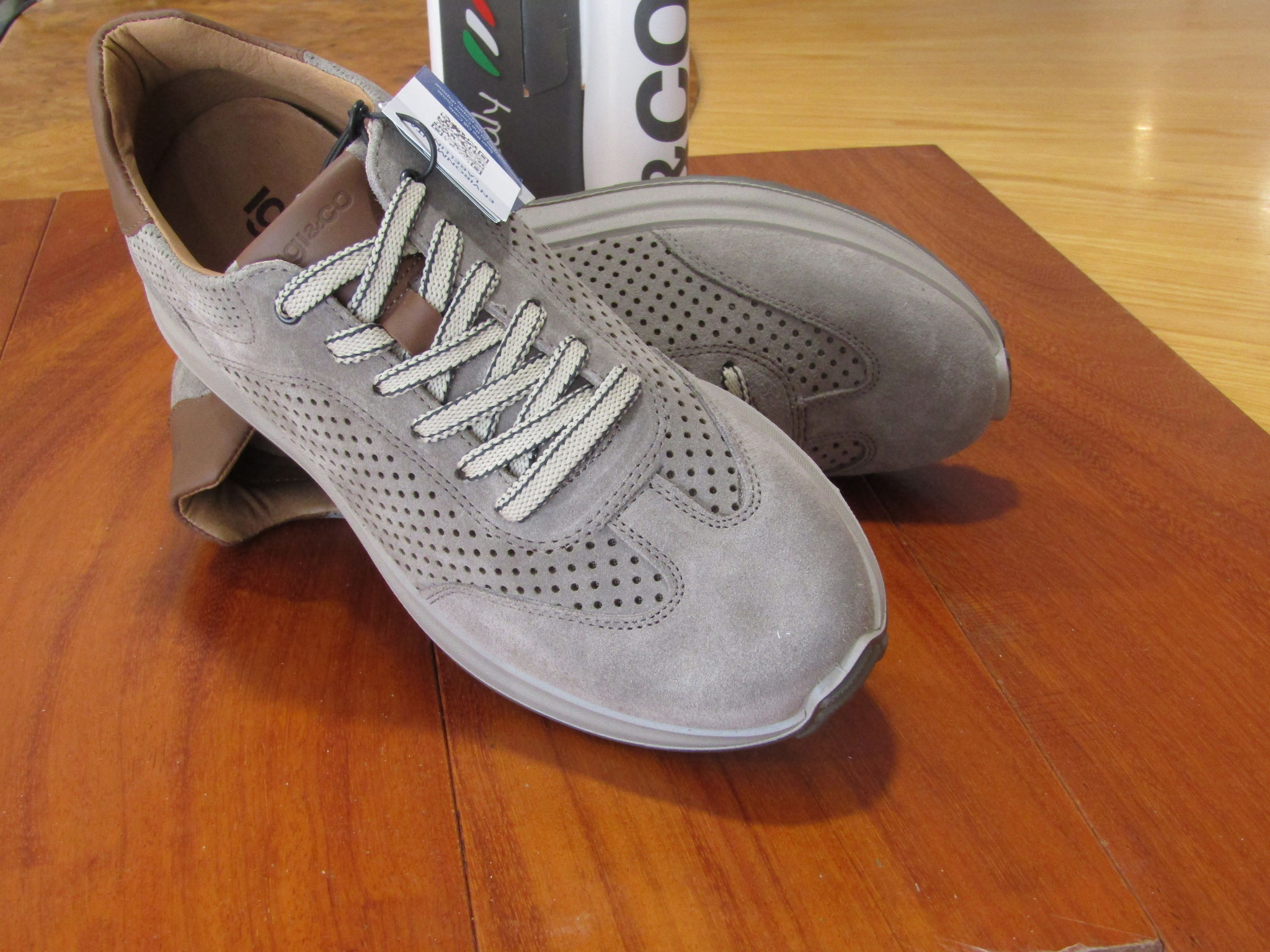 Nabuck forato taupe foderato pelle soletto memory f.do gomma