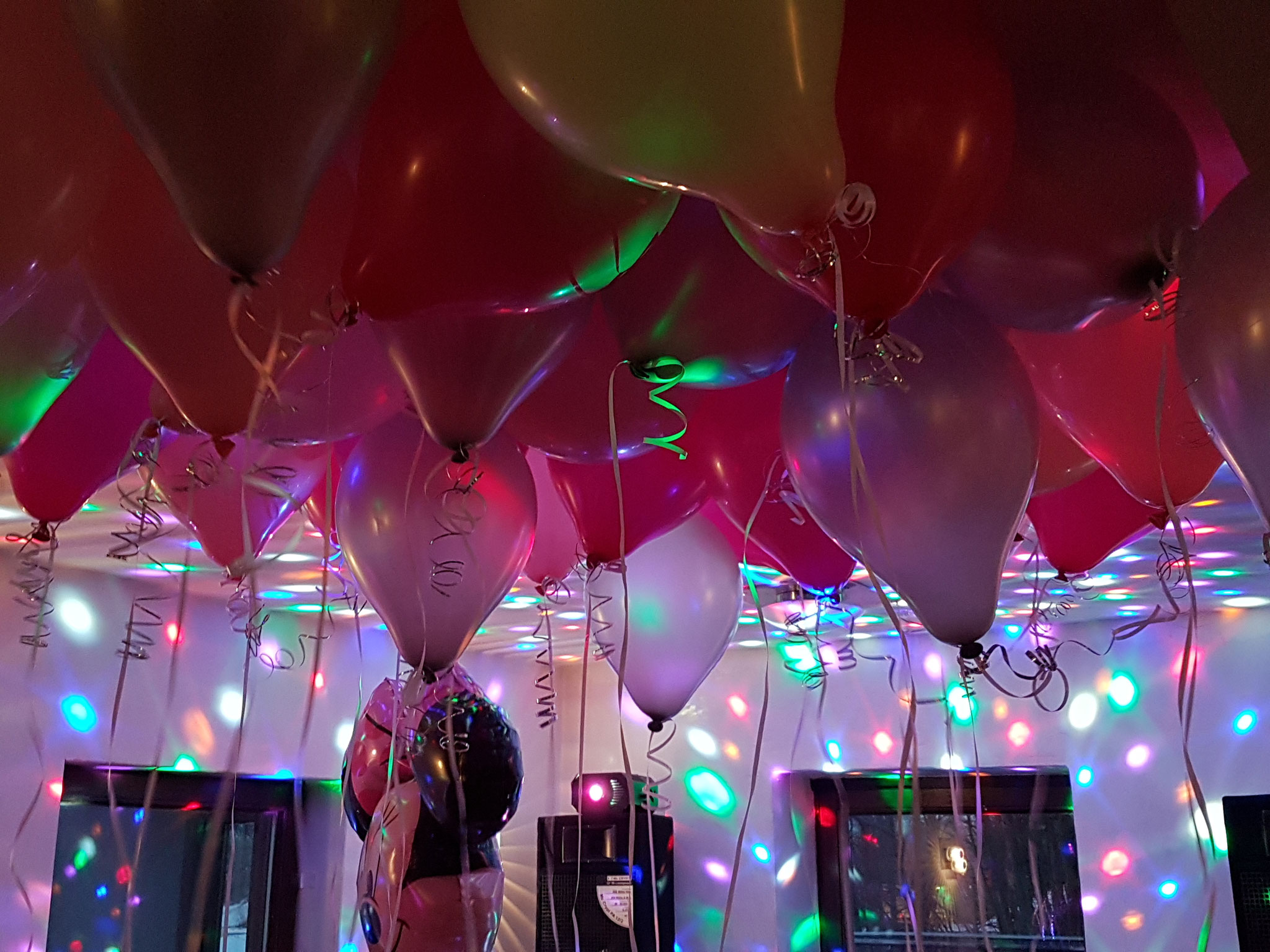 Kabine Eventlocation Raum Mieten Fur Feiern Jeder Art Geburtstagsfeiern Nurnberg Erlangen Kabine Eventlocation Raum Mieten Fur Feiern Nurnberg