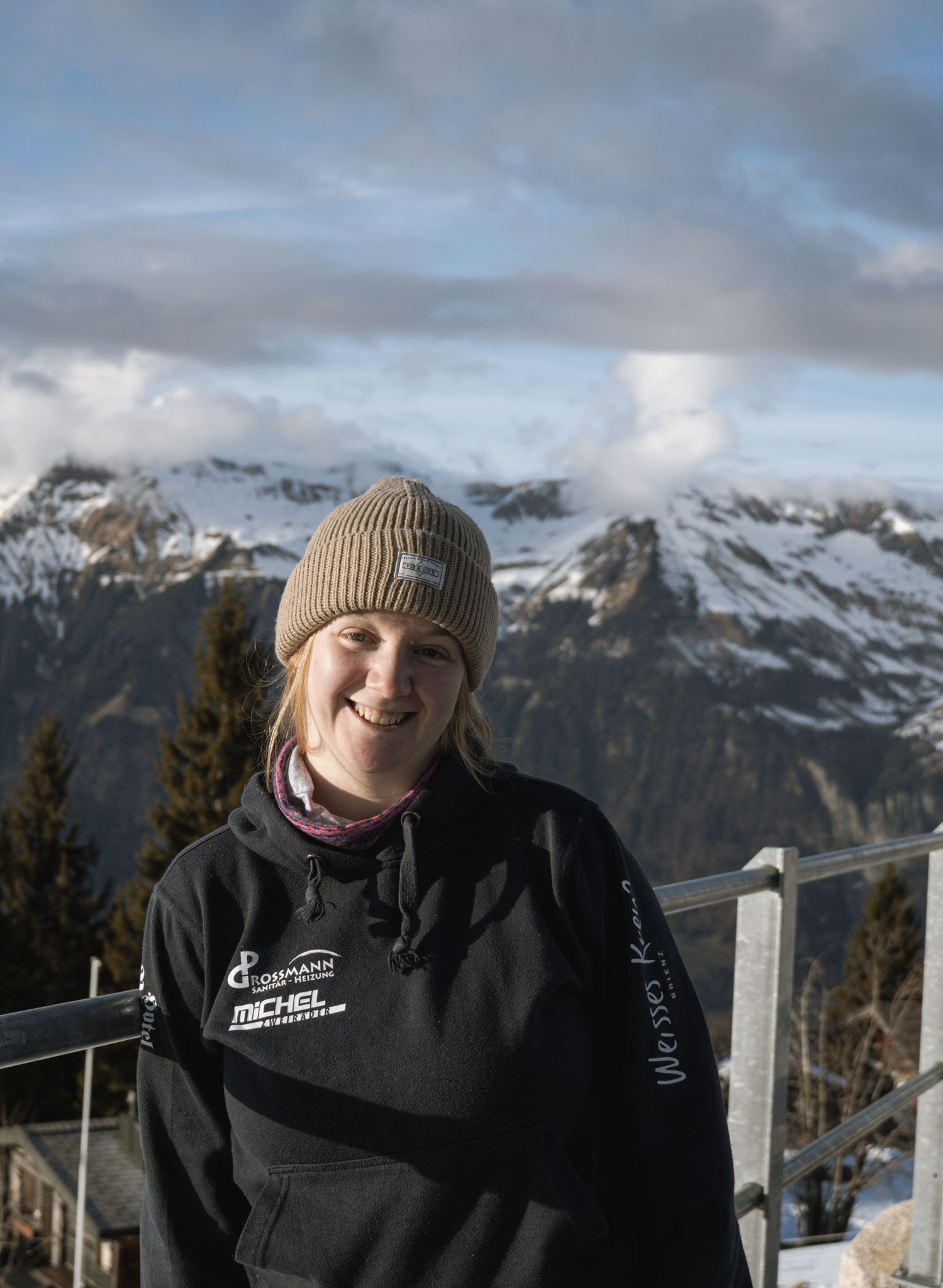 Julia Gander - Küchenteam, OK lets fätz on Äx
