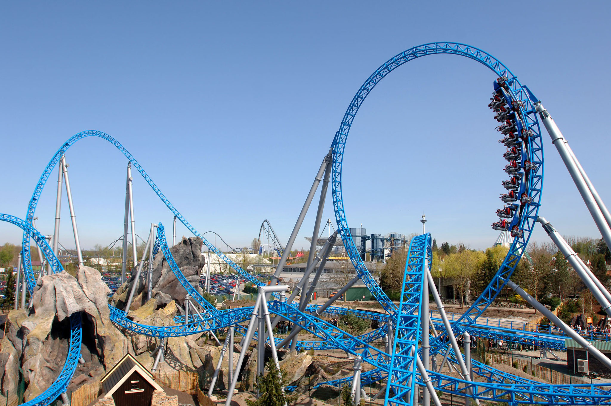 "Blue Fire" rollercoaster at Europa-Park Rust with it´s catapult start from 0 up to 100km/h in 2,5s!