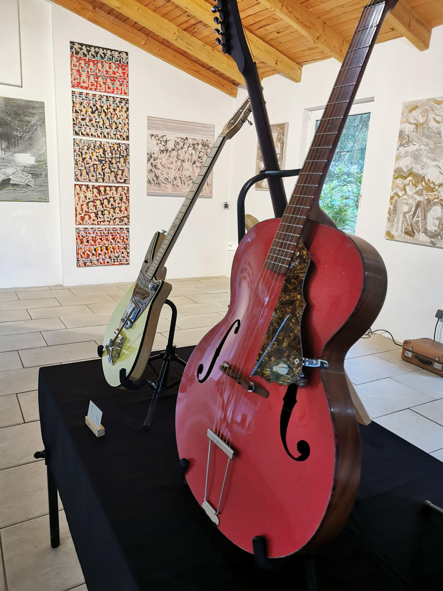 Inspiration Musik HEART guitars & more