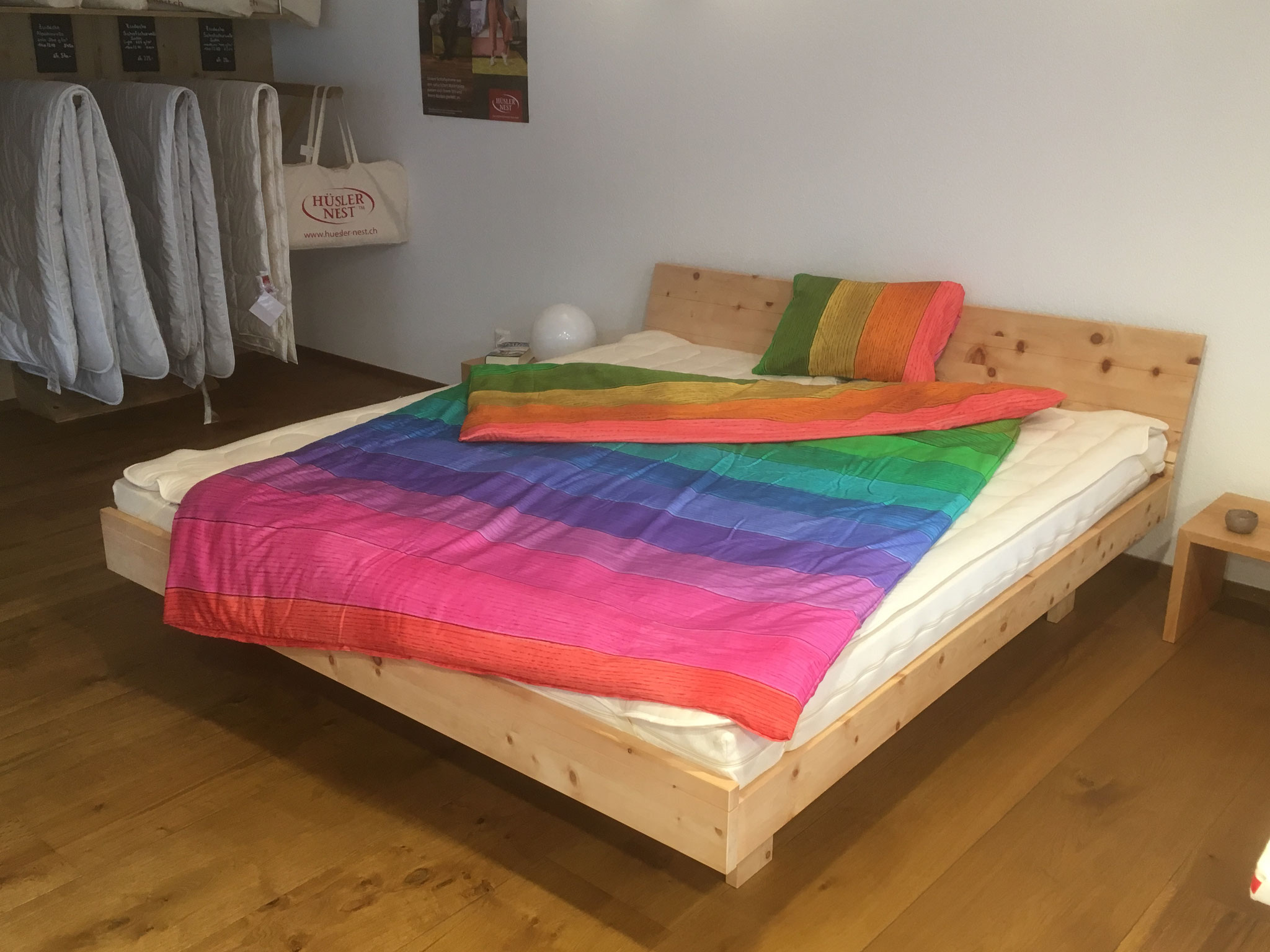 Arven Holzbett "Couch"