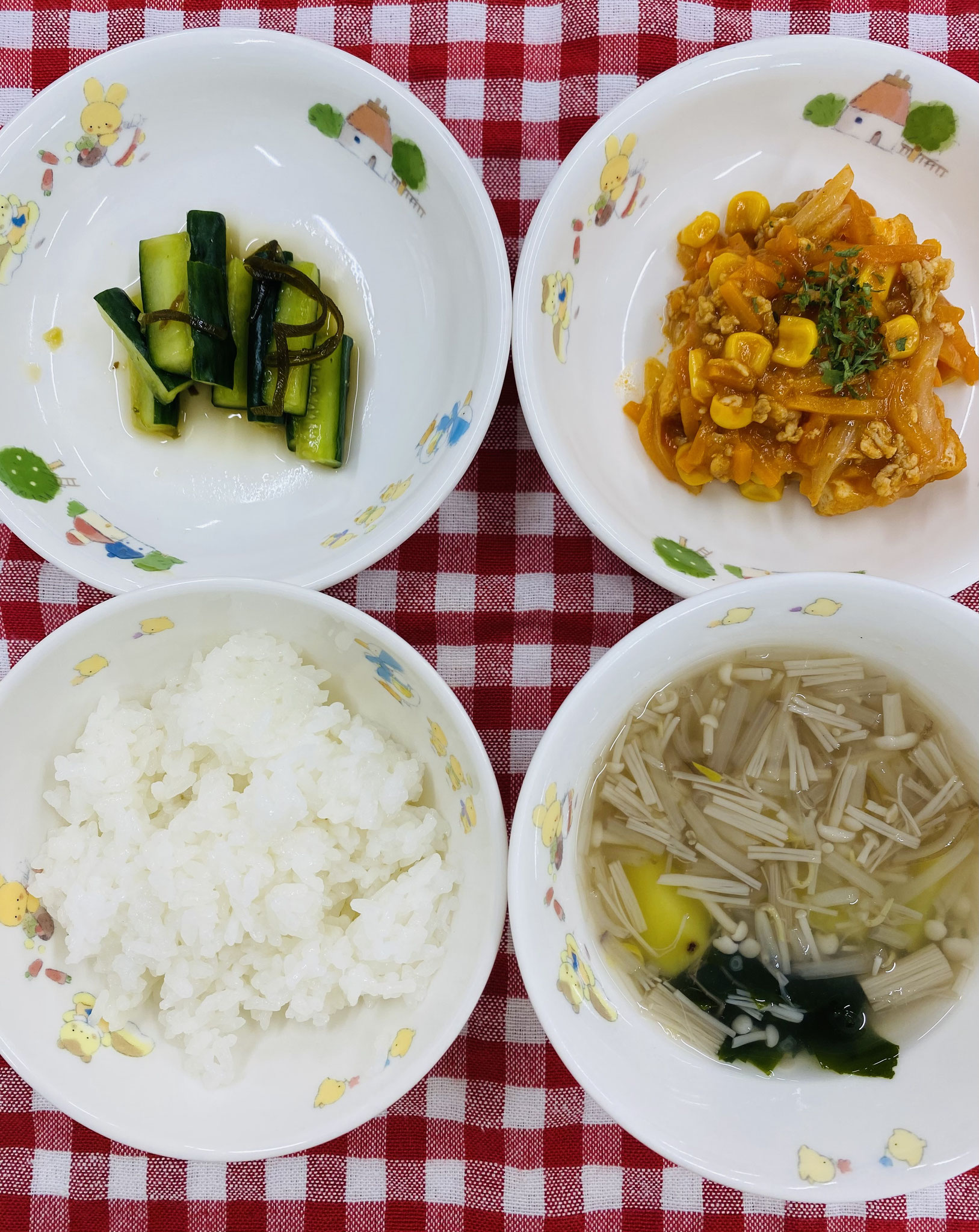 6/3　ご飯  さつま芋の中華スープ  厚揚げのケチャップ煮  きゅうりの昆布あえ