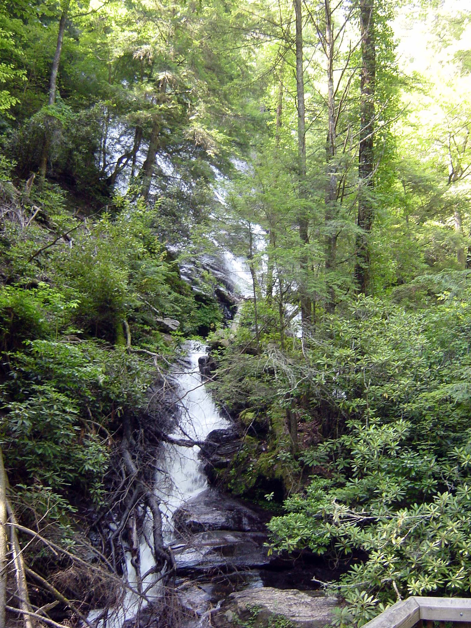 Dukes Creek Falls