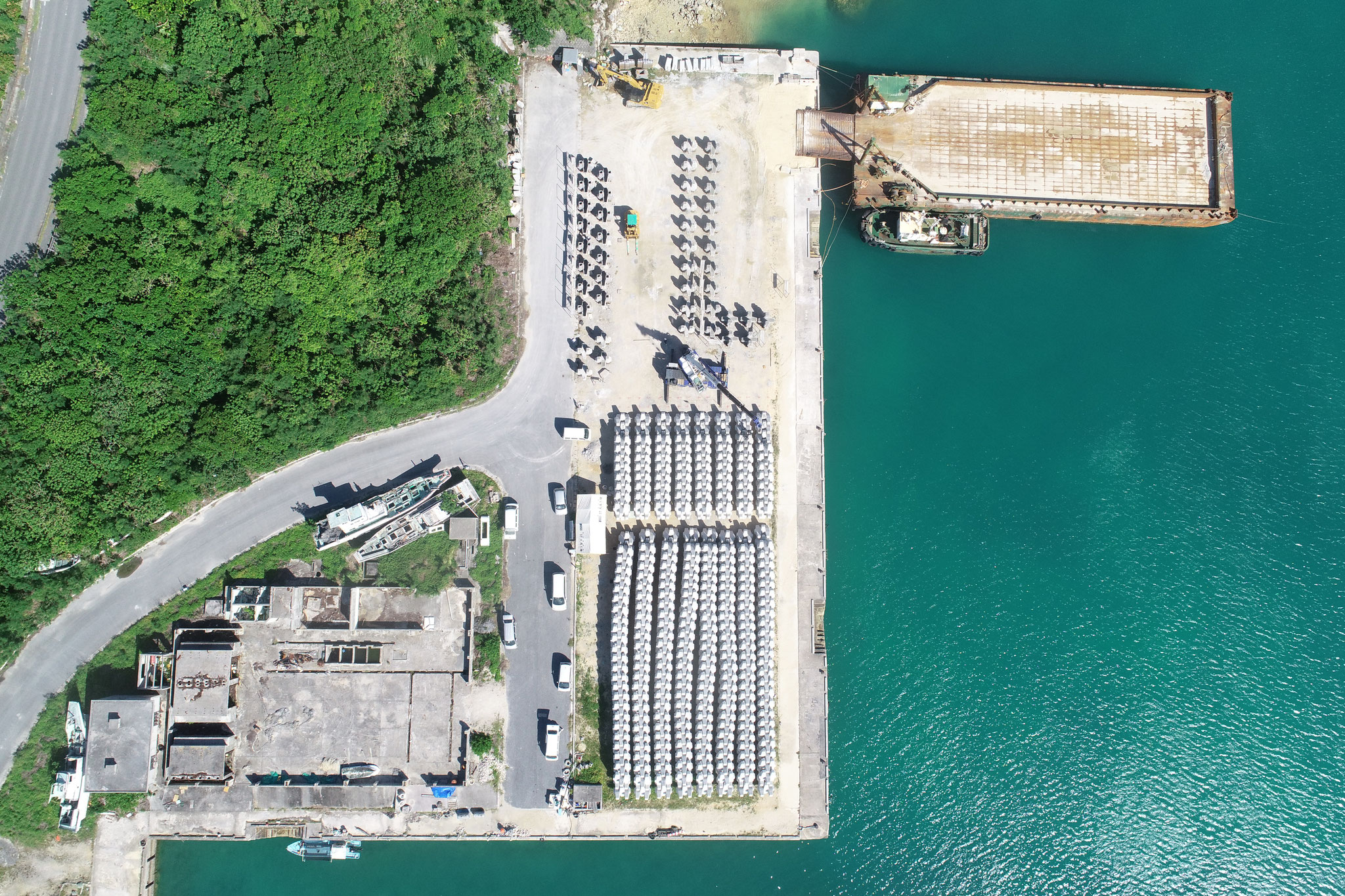 池間漁港第2防波堤改良工事(1工区)