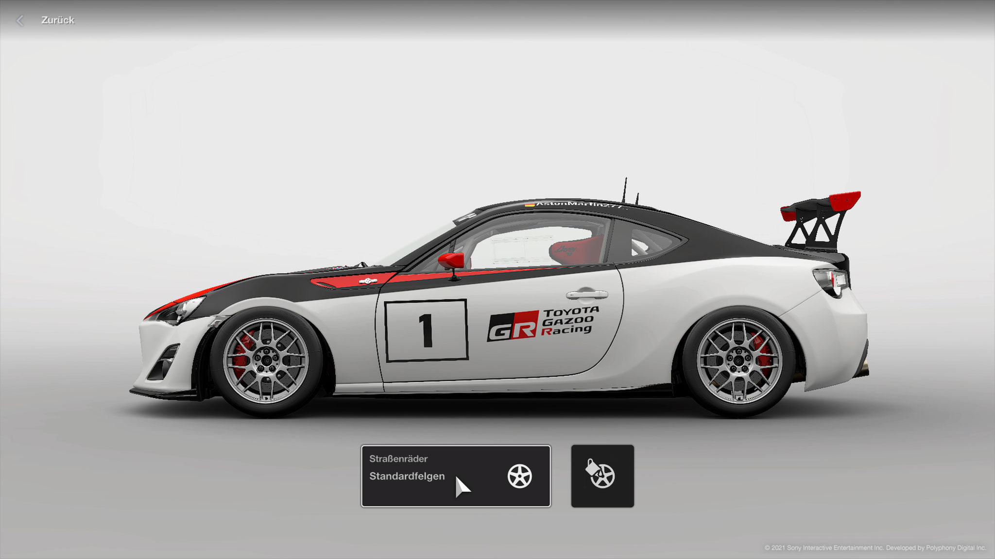 Die GT86 Cup Fahrzeuge fahren mit den Standardfelgen