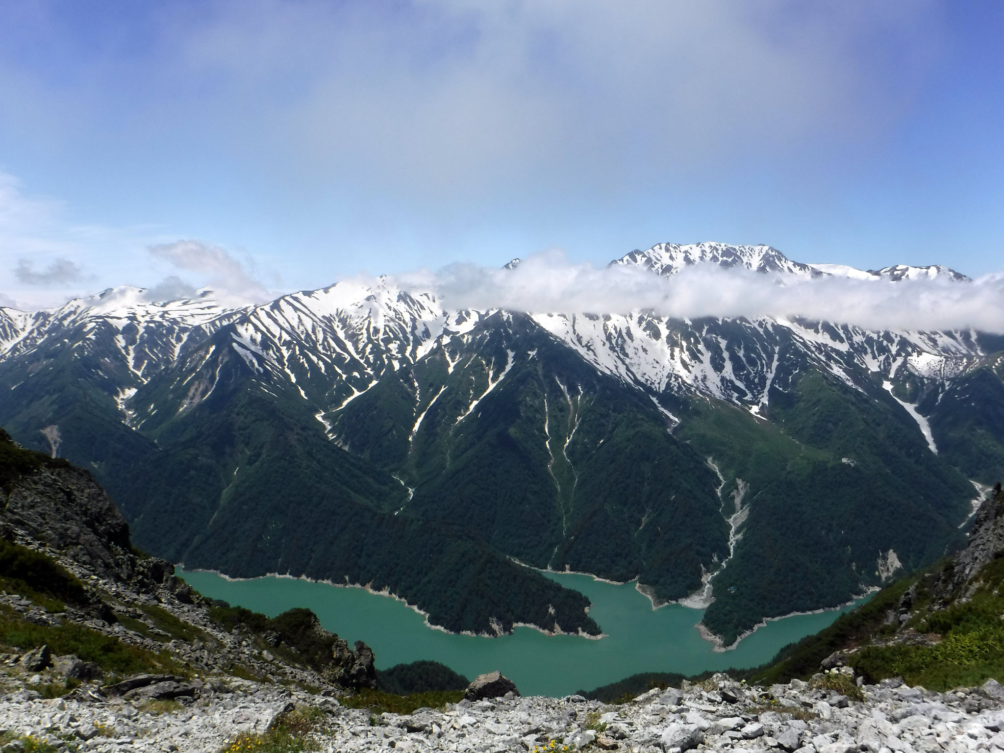 12:20　マヤクボのコルから立山方面