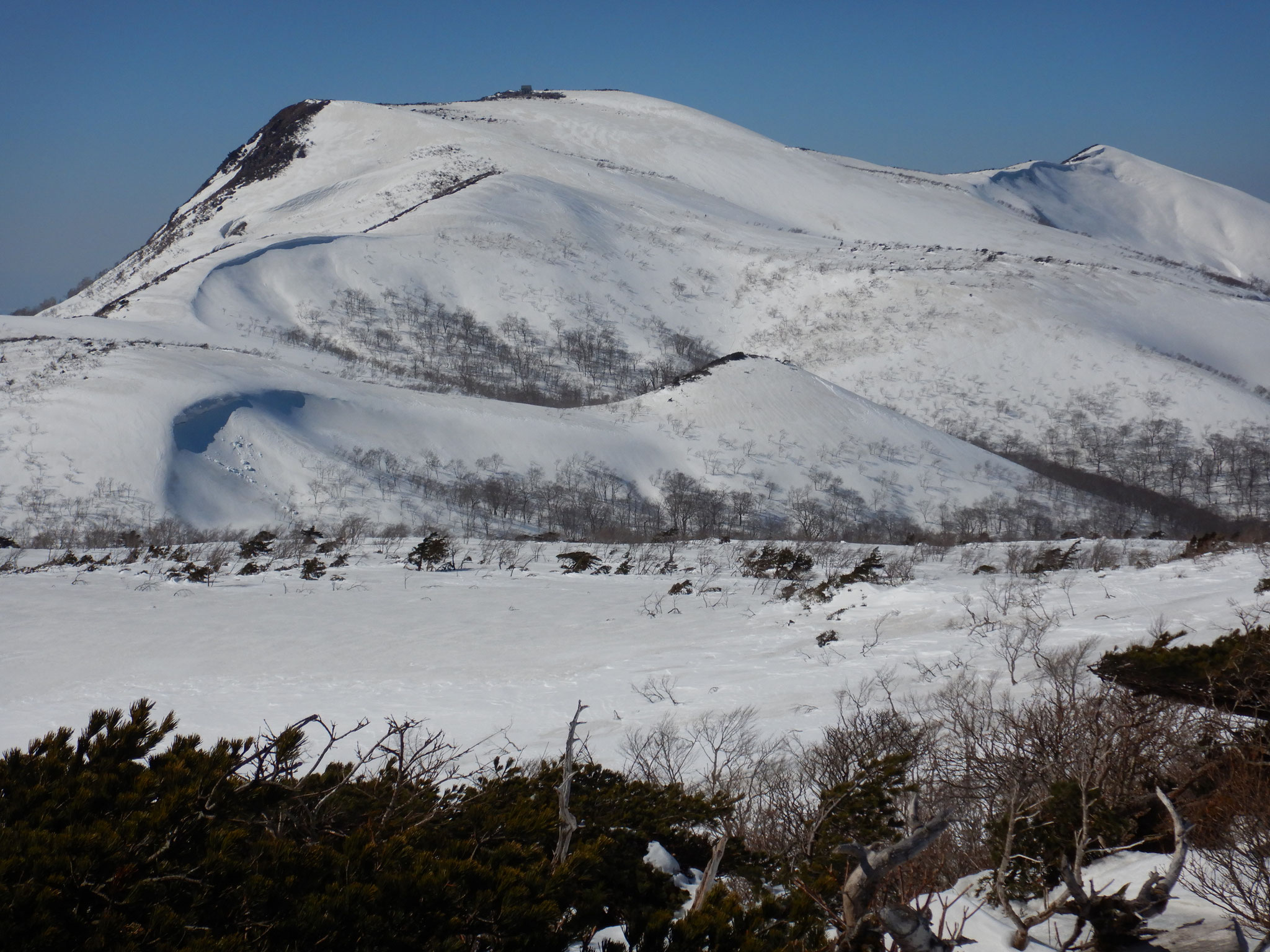 蛇ヶ岳からの船形山