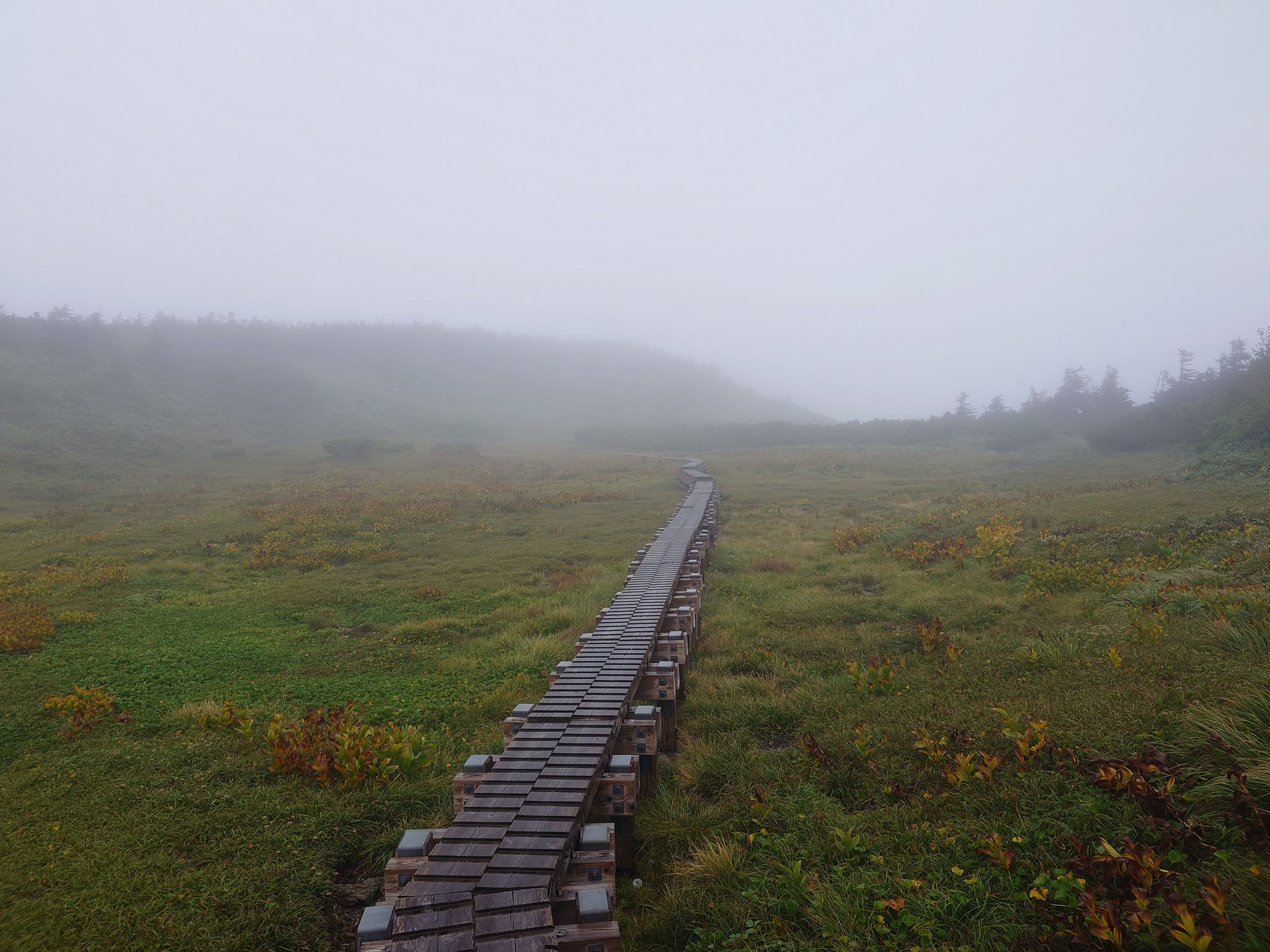 日の出とともに雨は上がった