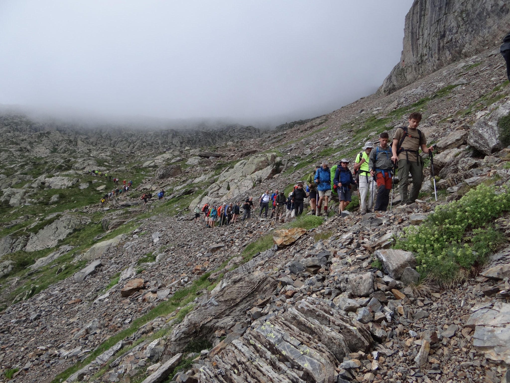 Descente vers le refuge des Estagnous
