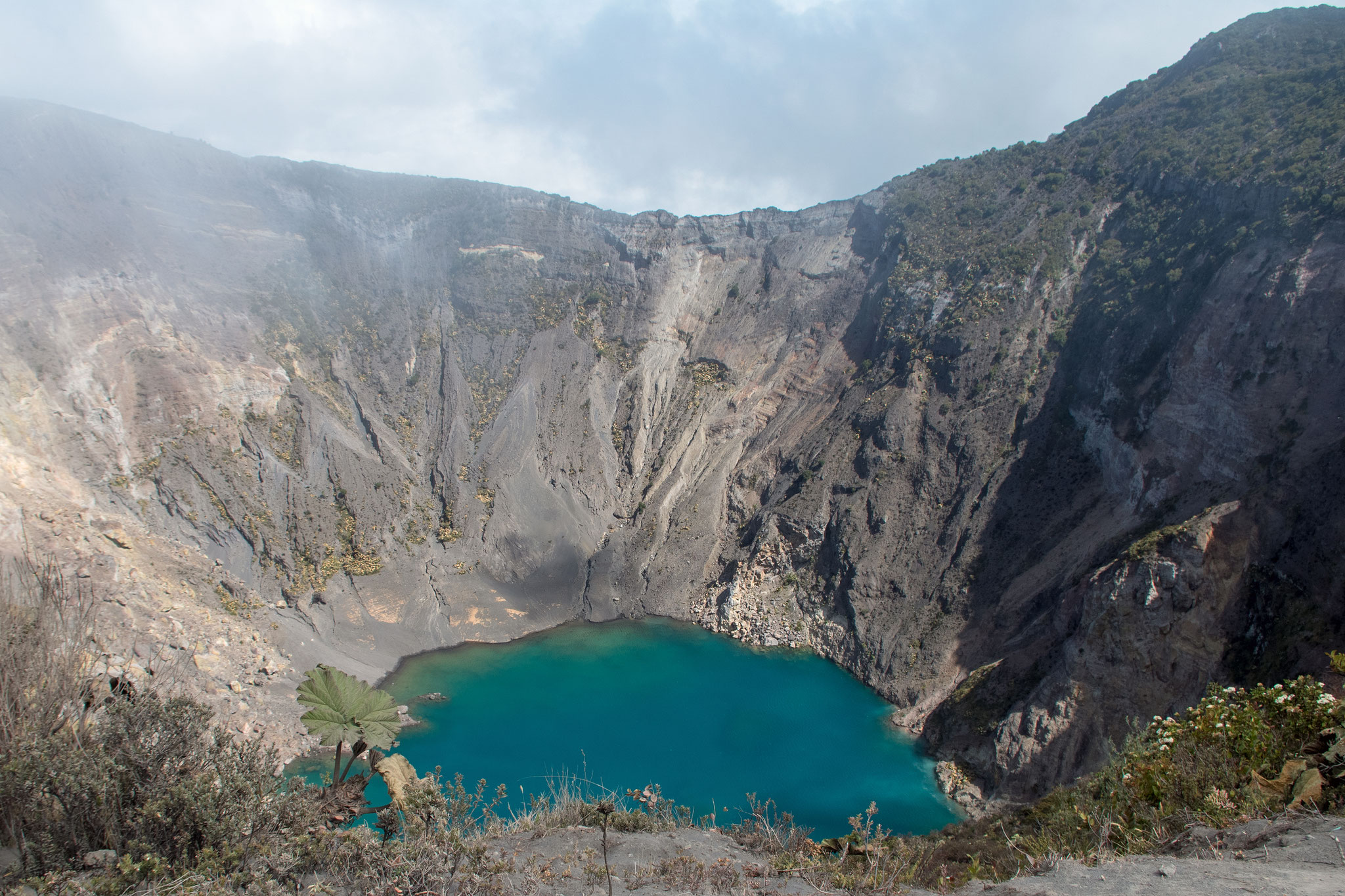 Kratersee Vulkan Irazú