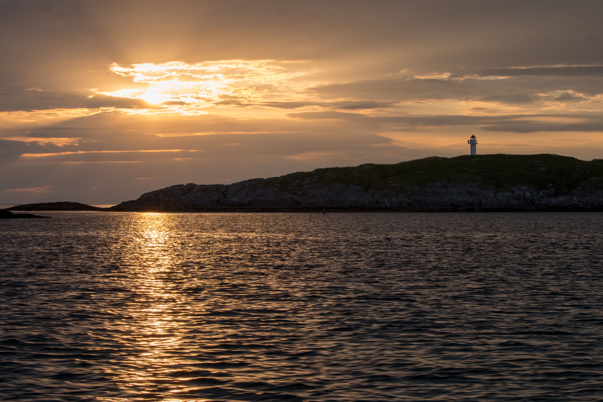 Sonnenstand zwei Stunden vor Mitternacht