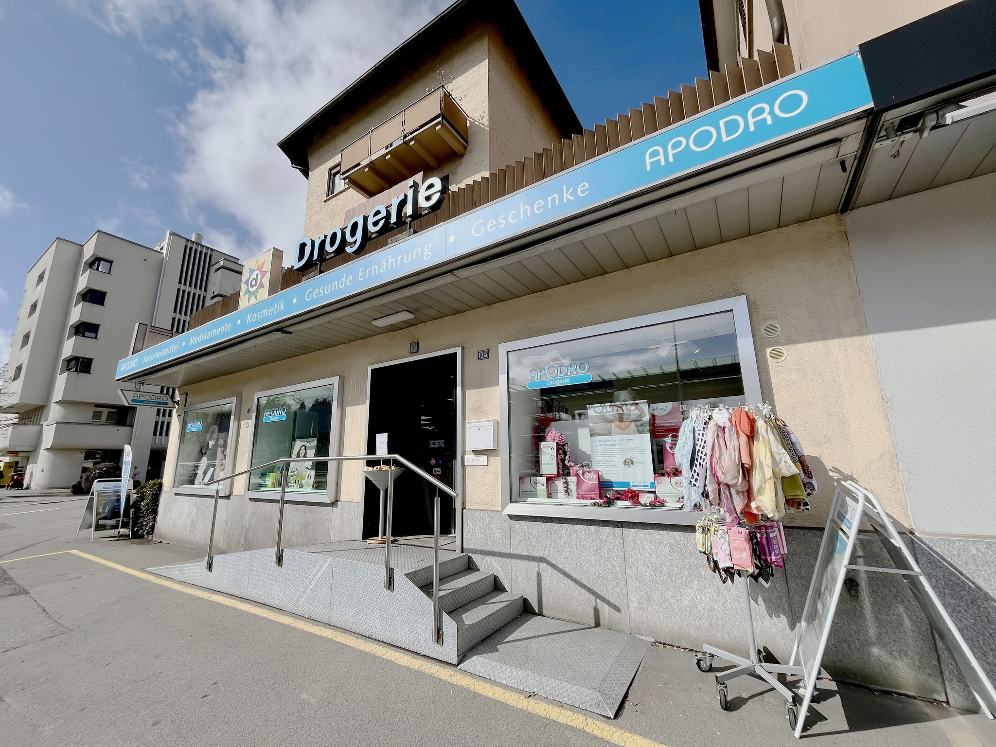 APODRO Drogerie Effretikon