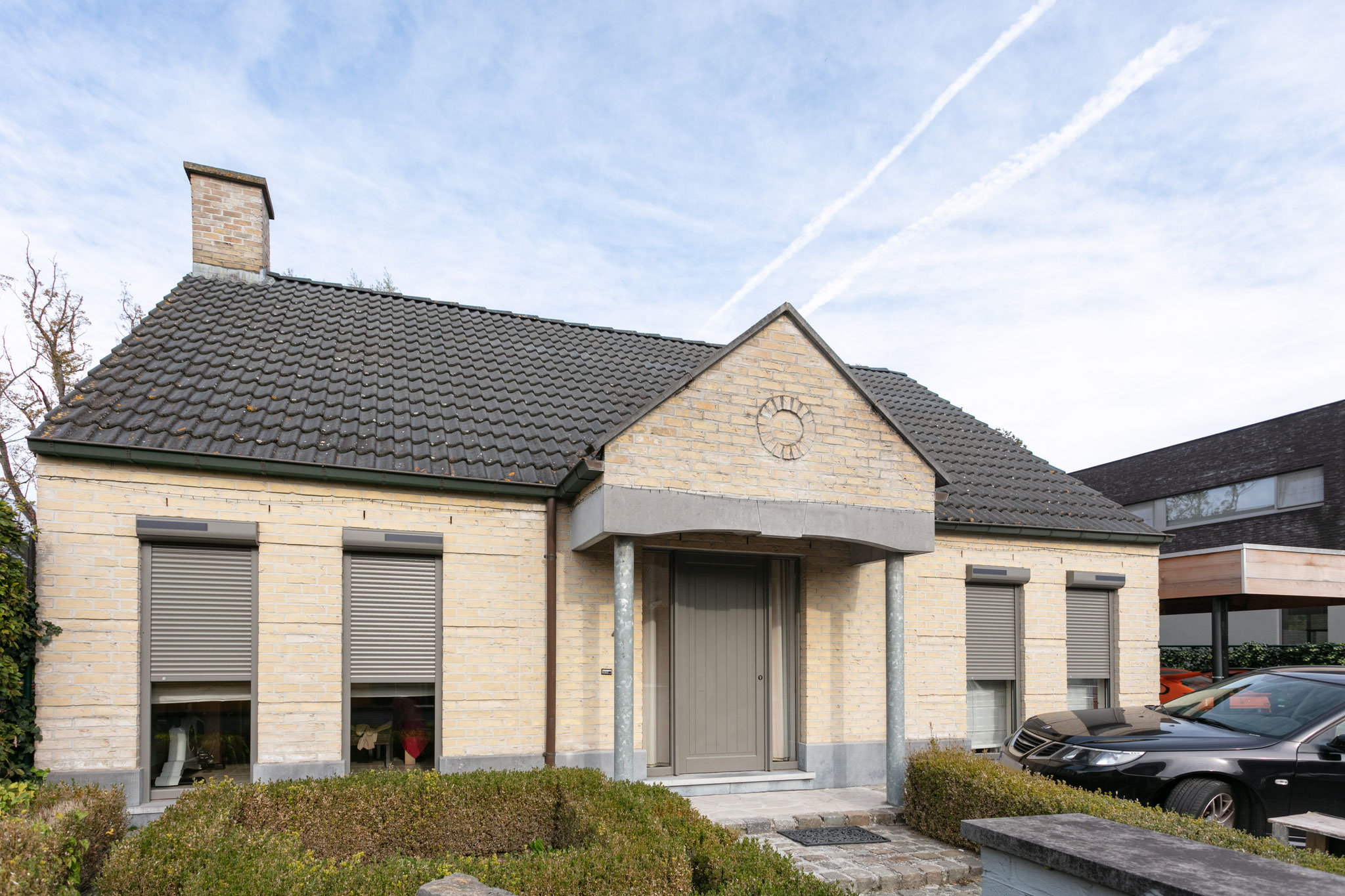 Volets Roulants:  solaire 2023-2024 sur mesure en rénovation de chez Altiva Pro Menuisier Six-Fours-Les-Plages 83140 