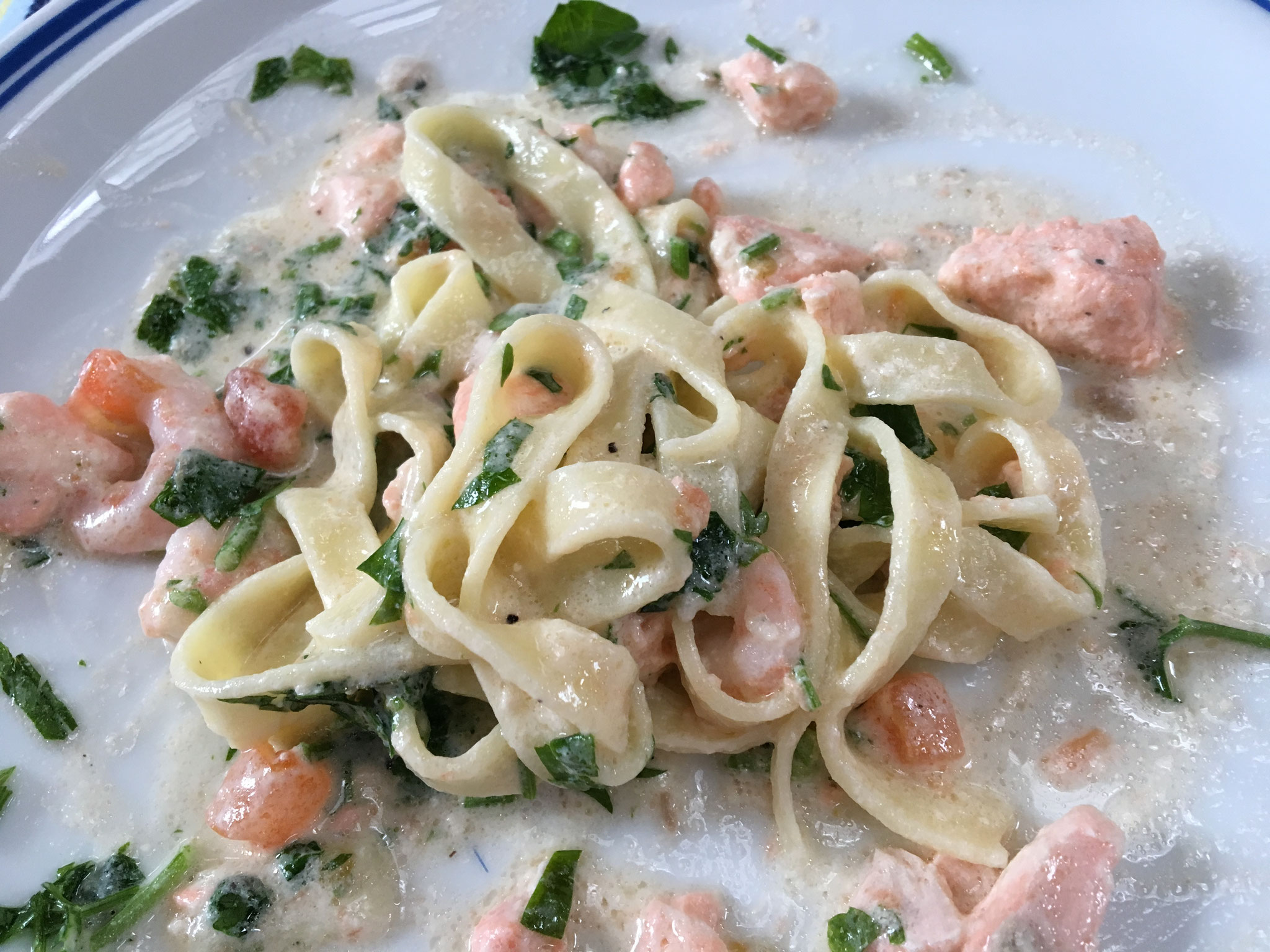 Tagliatelle mit Lachs