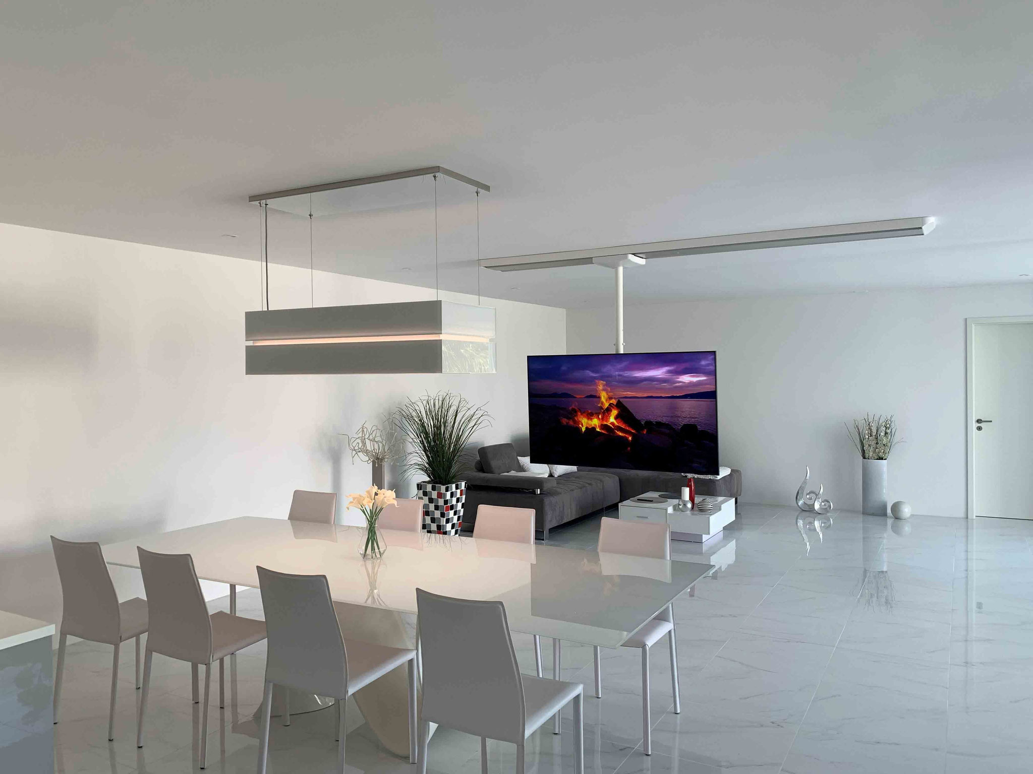 Tv Saule 360 Grad Drehbar