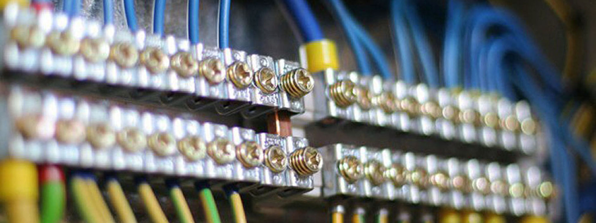 HIGH- & LOW VOLTAGE INSTALLATIONS