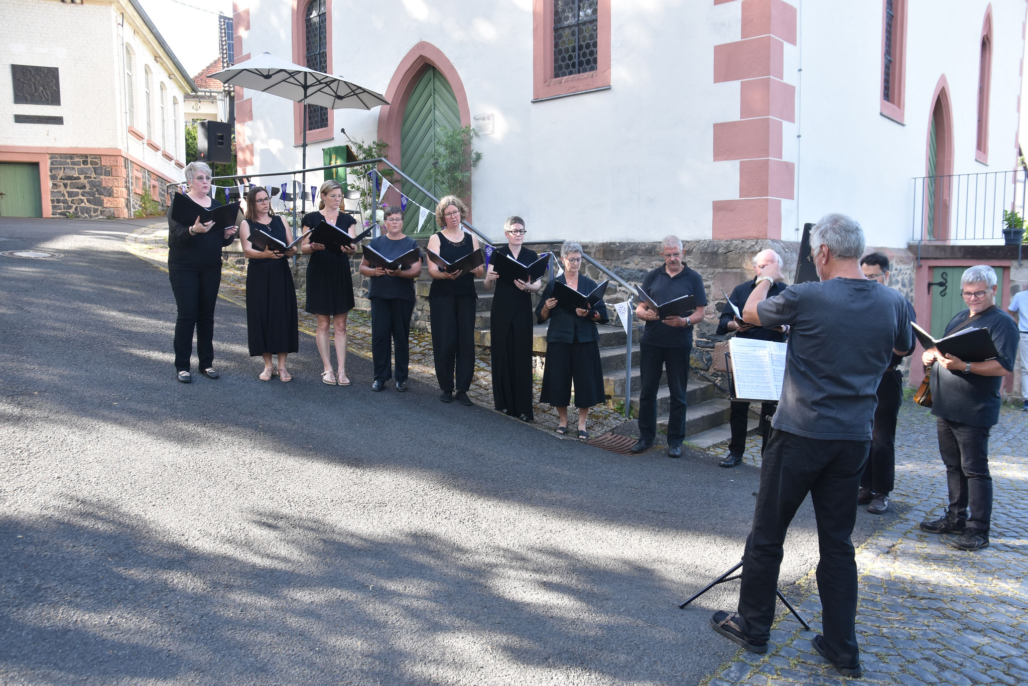 Gesang auf hohem Niveau: das Bonifatius Ensemble unter der Leitung von Kurt Racky.