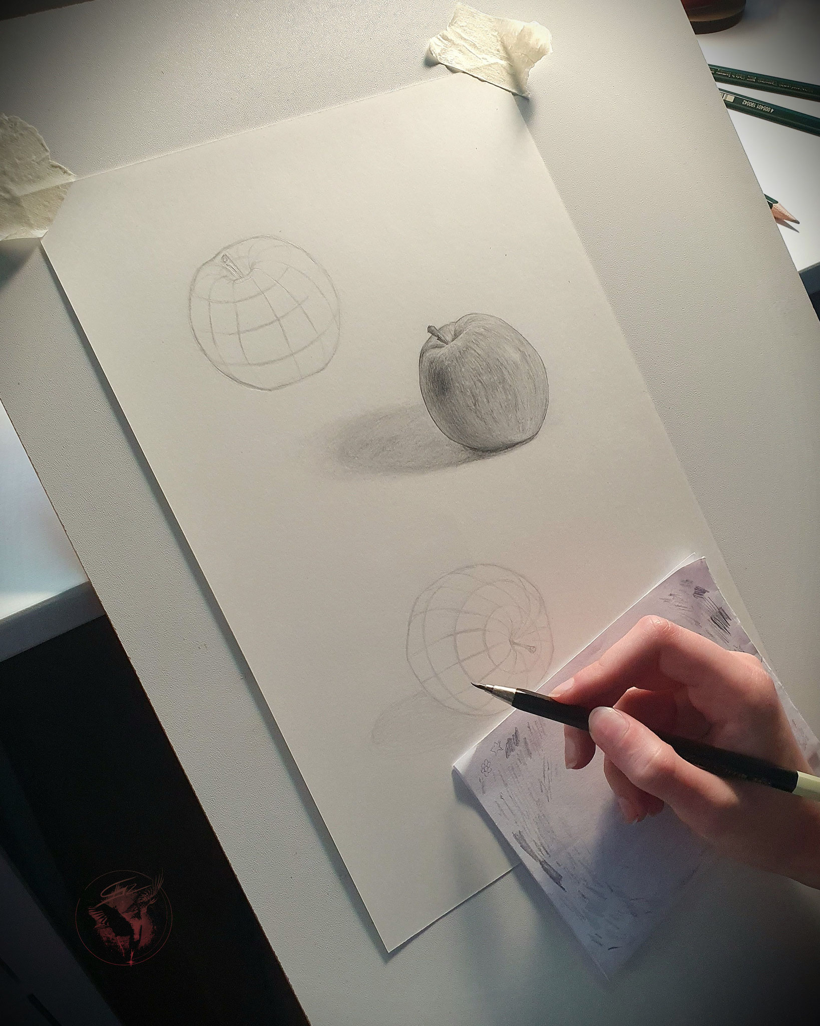 Unter Anleitung entstehen erste kleine Kunstwerke, die sich sehen lassen können!