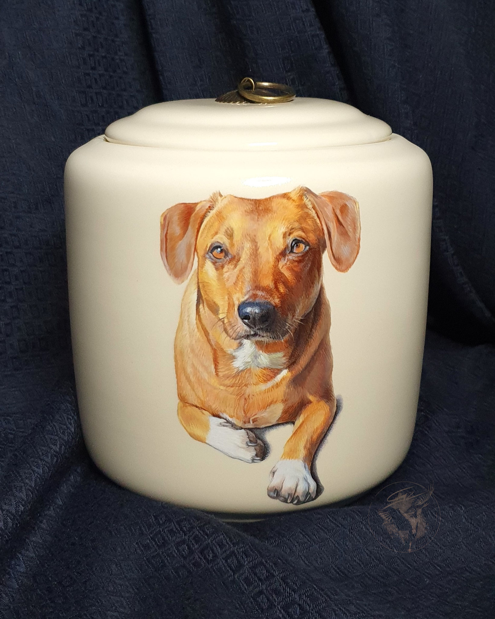 "Bruno", Tierurnen-Malerei